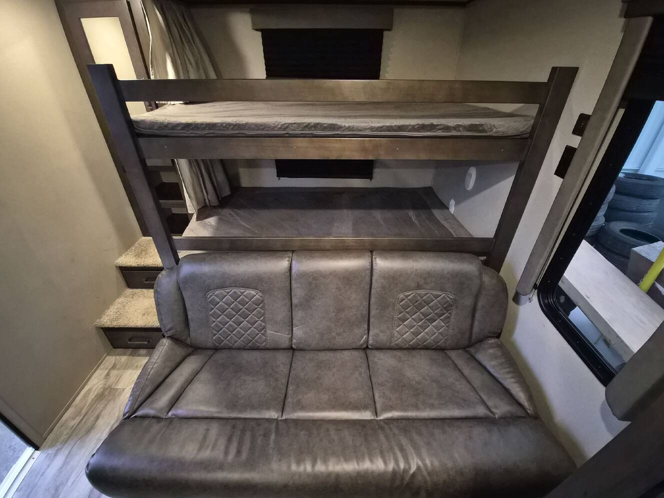 A photo of this 2021 Grand Design TRANSCEND XPLOR 265BH