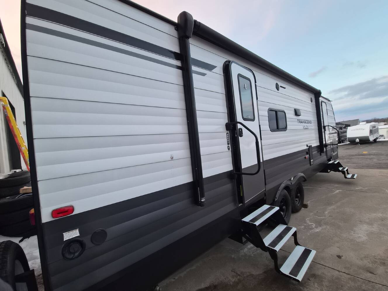 A photo of this 2021 Grand Design TRANSCEND XPLOR 265BH