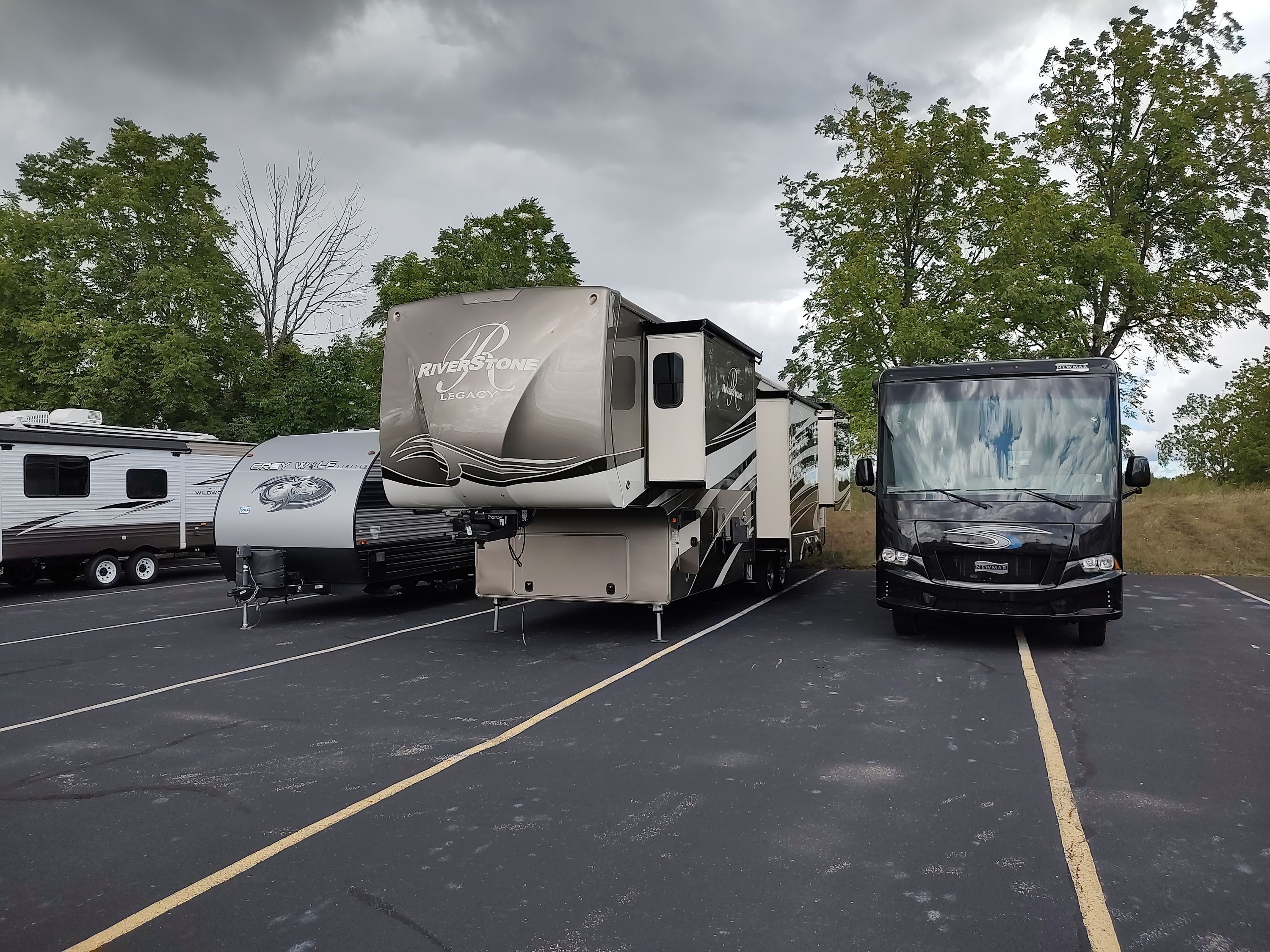 2018 Forest River RIVERSTONE 38RE RV