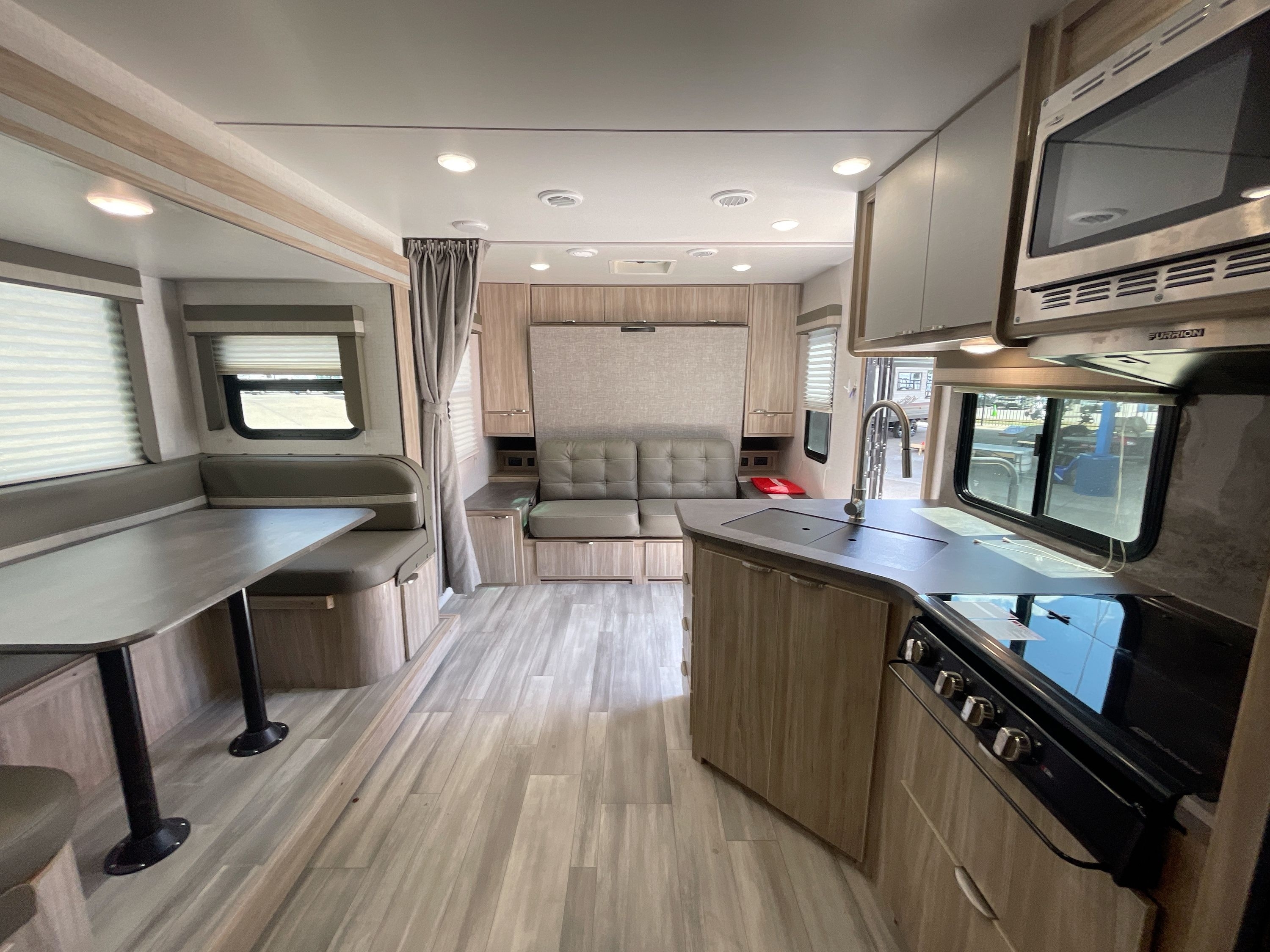 2022 Winnebago MINNIE 2201MB in wauconda IL
