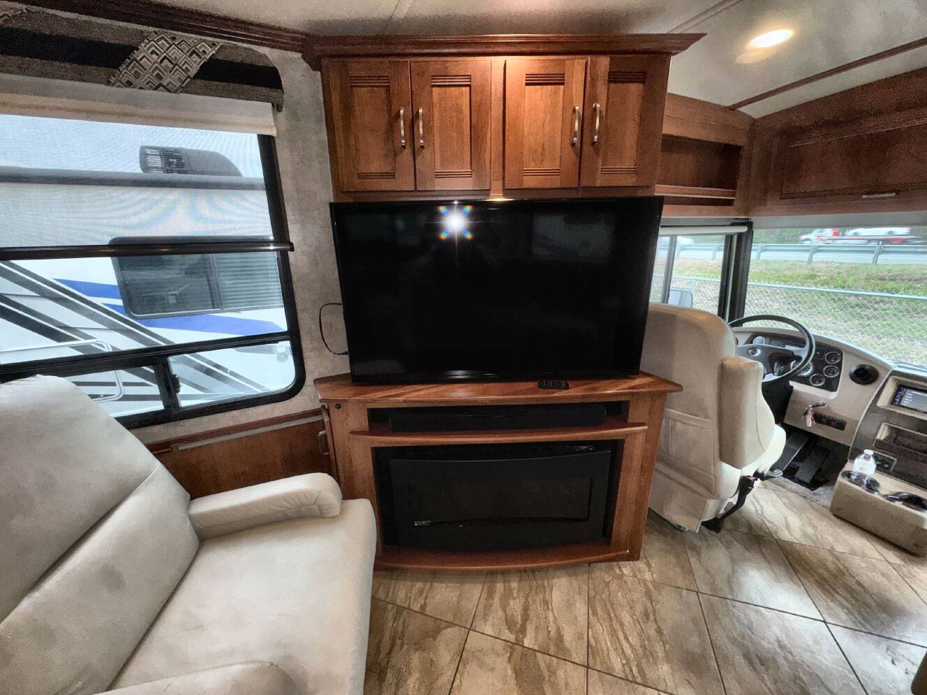 A photo of this 2016 Winnebago SOLEI 36G