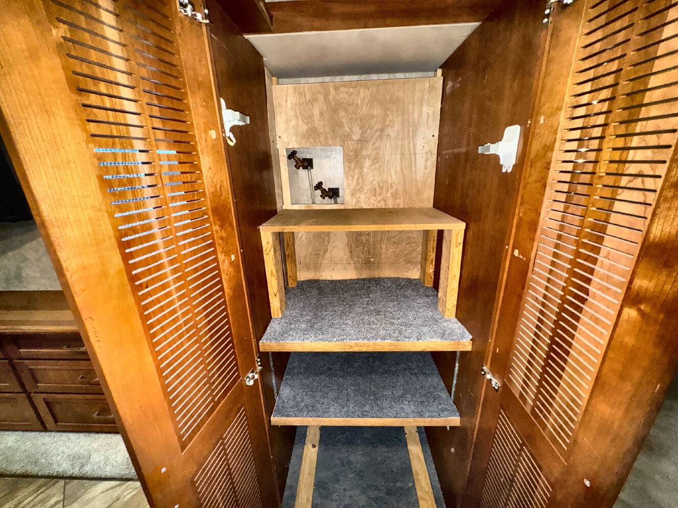 A photo of this 2016 Winnebago SOLEI 36G