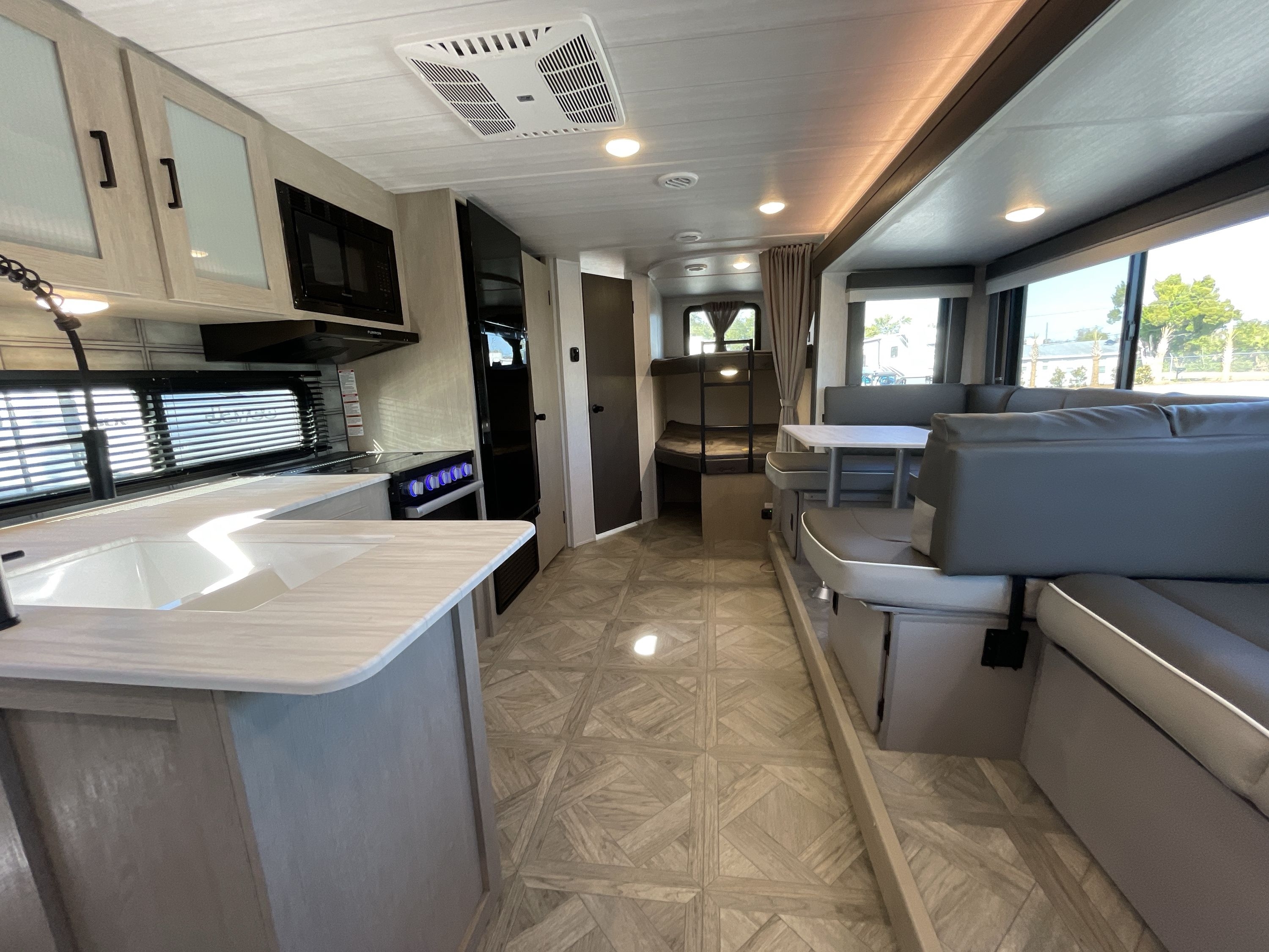 2024 Forest River SALEM CRUISE LITE 263BHXLX in panama city FL