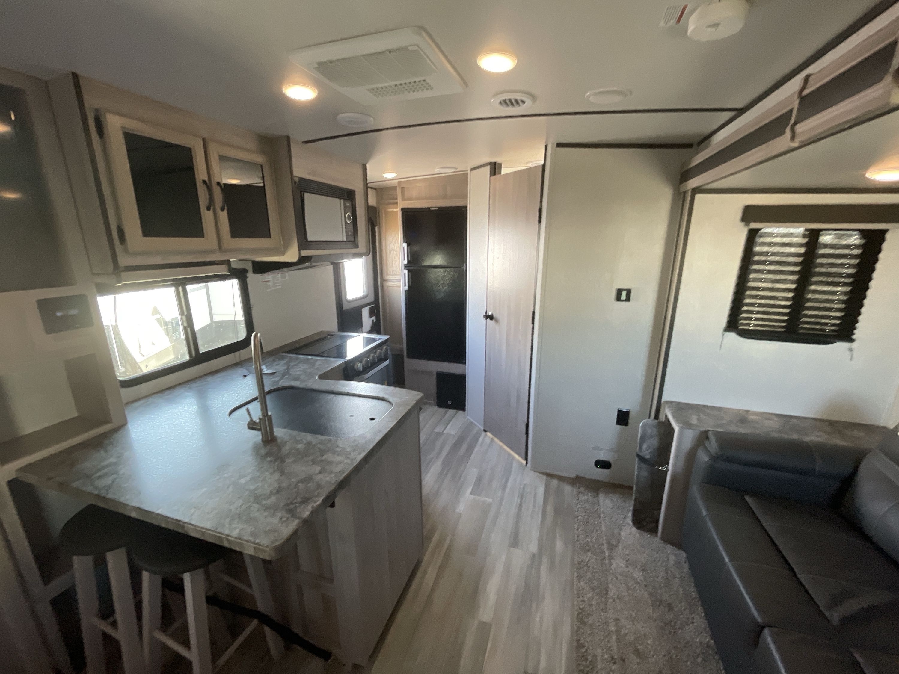 2021 Coachmen SPIRIT ULTRA LITE 1943RB in kansas city KS