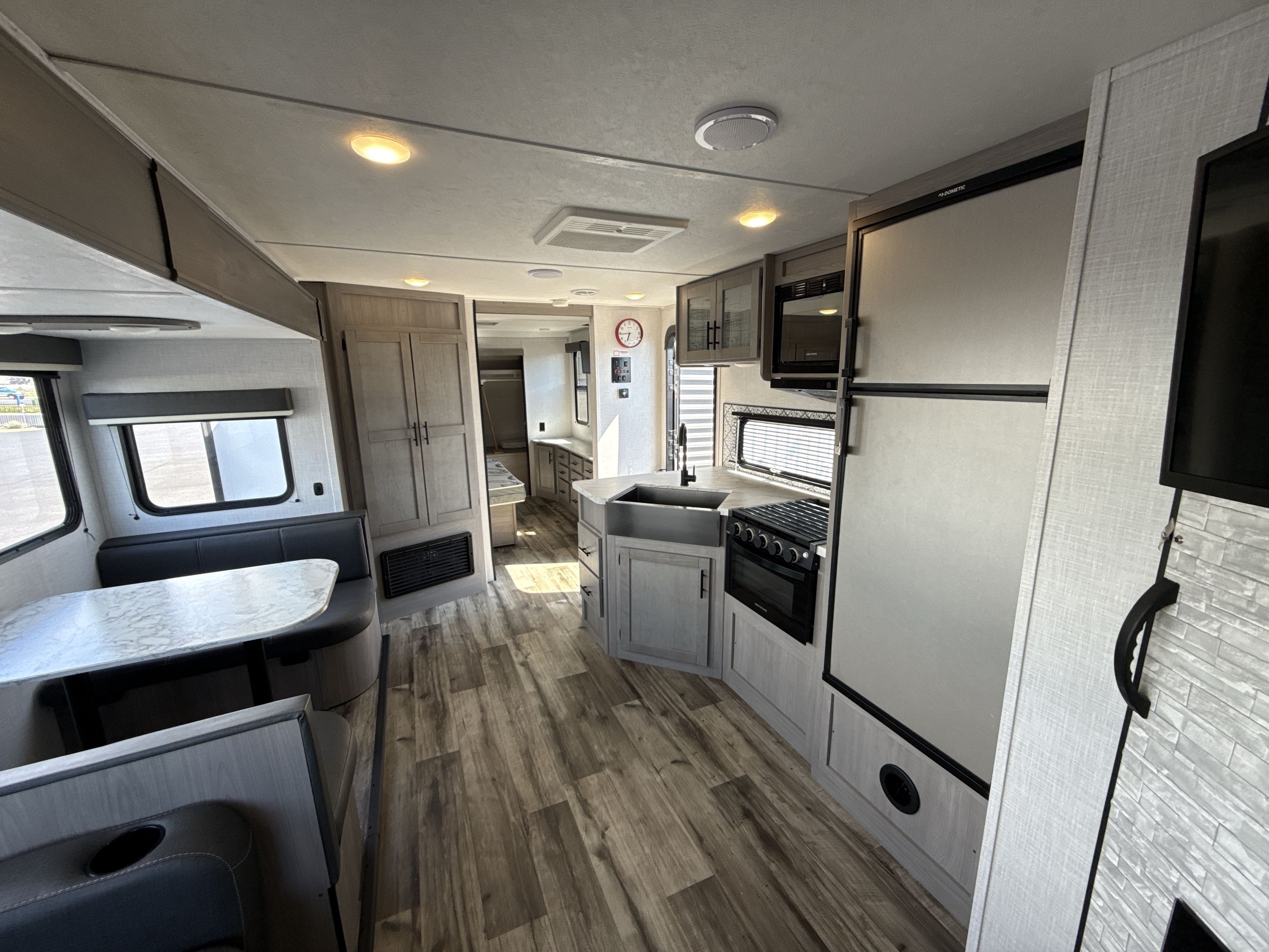 2022 Coleman COLEMAN LIGHT 3055BS in columbia SC