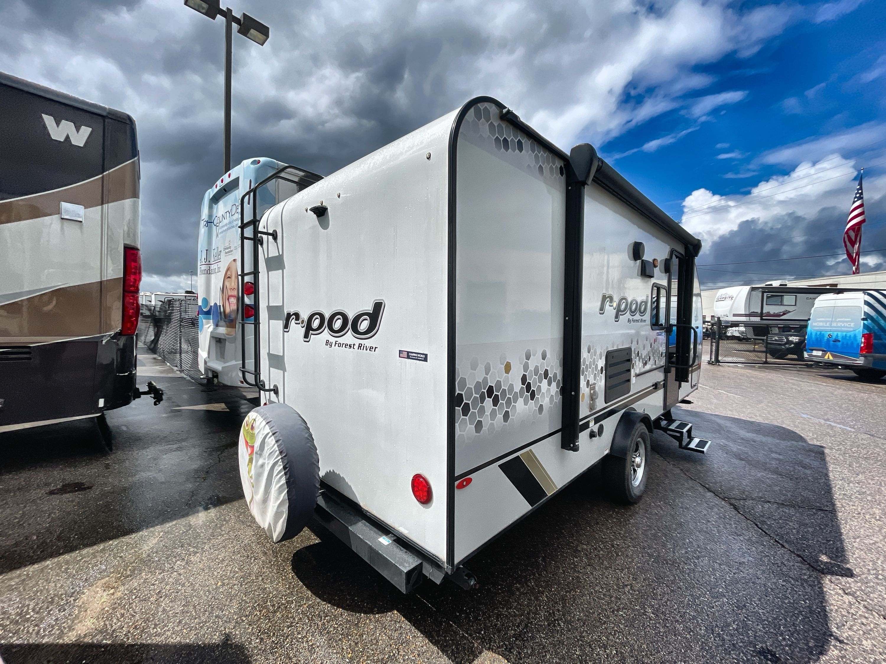 2022 Forest River R-POD 193 in olive branch MS