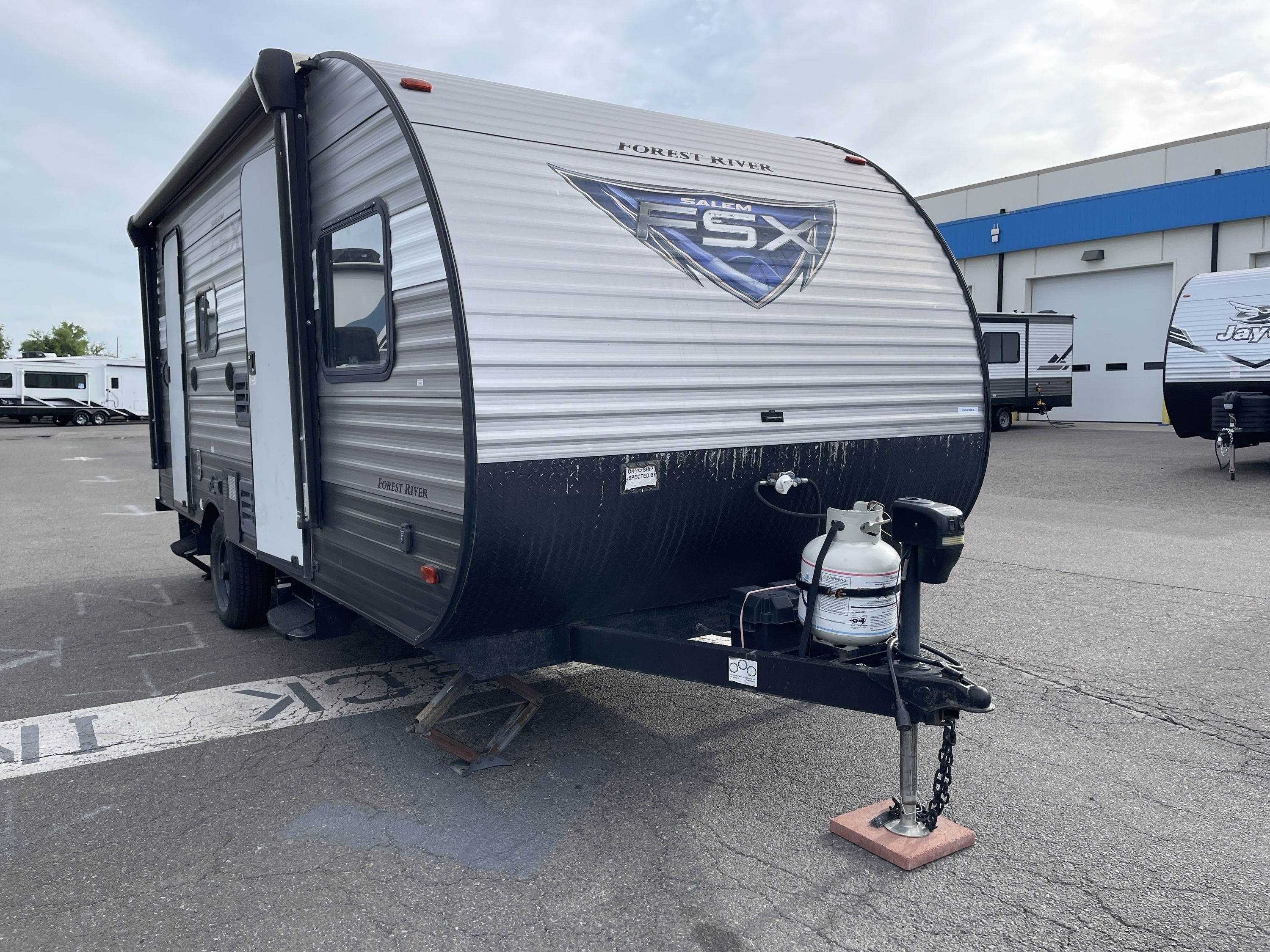 2019 Forest River SALEM FSX 190SS in golden CO