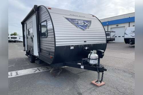 2019 Forest River SALEM FSX 190SS in golden CO