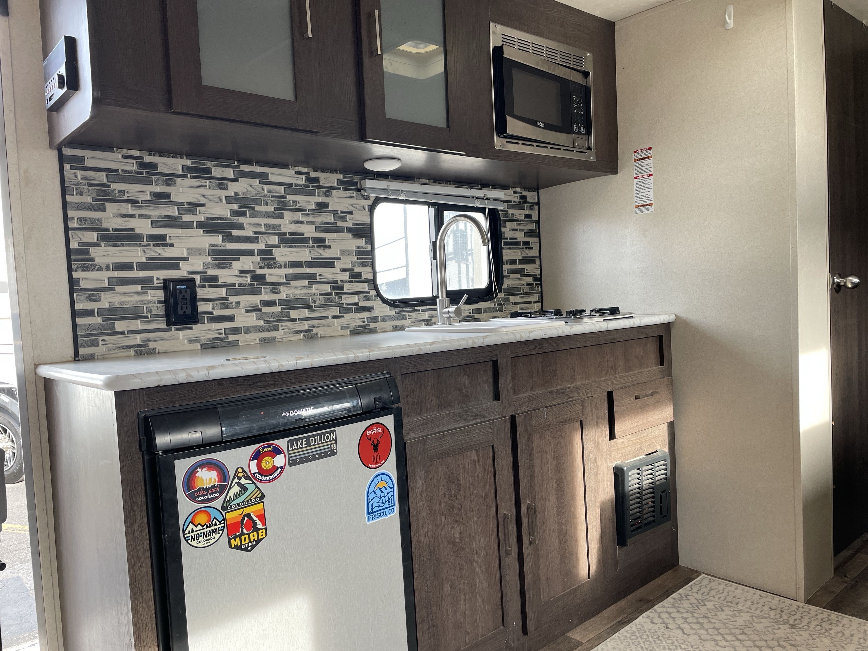 2019 Forest River SALEM FSX 190SS in golden CO
