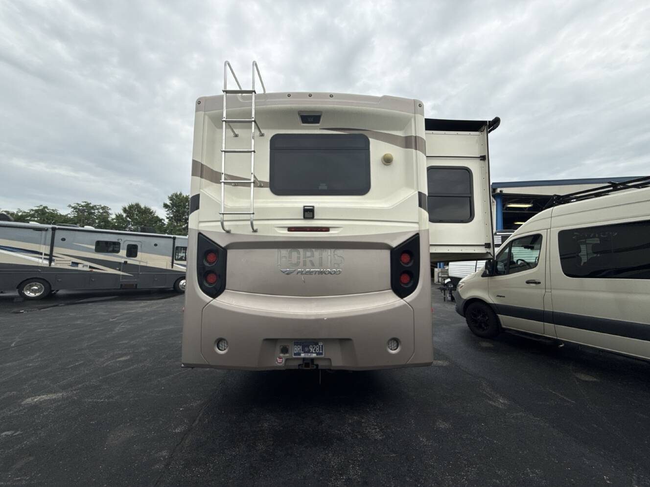 A photo of this 2020 Fleetwood FORTIS 34MB