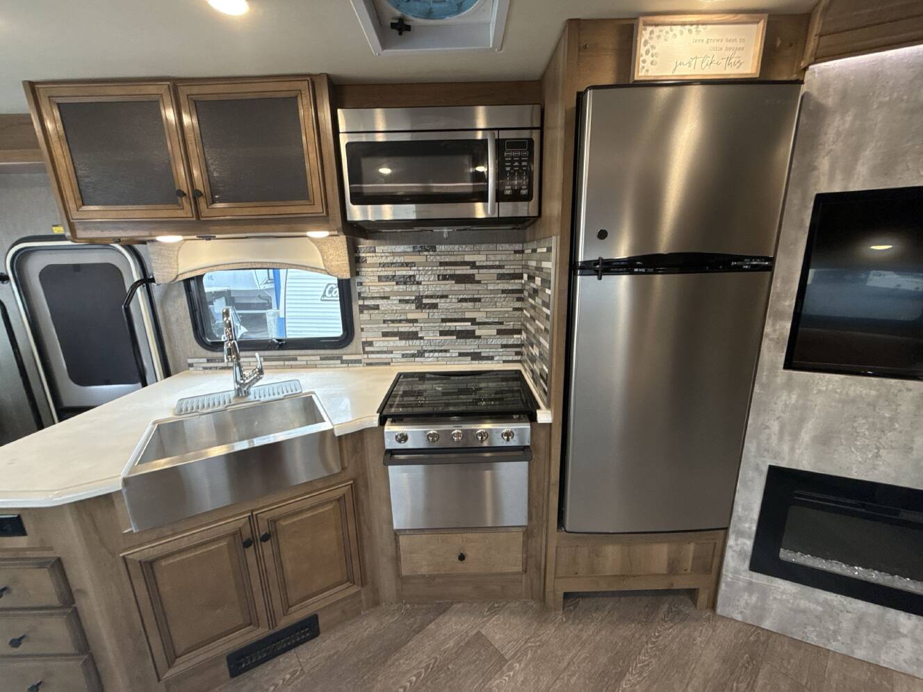 A photo of this 2020 Fleetwood FORTIS 34MB