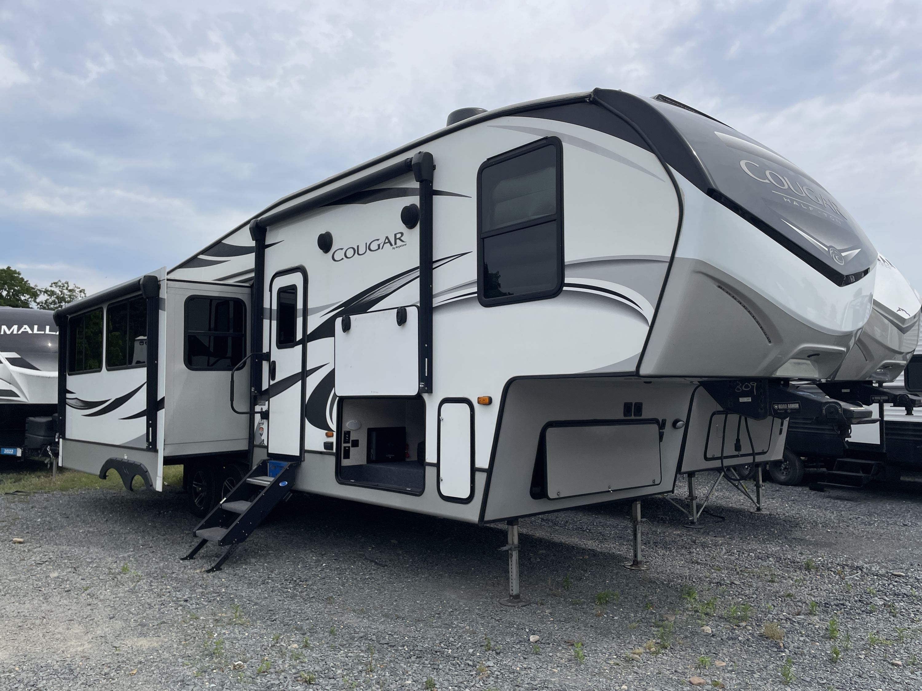 2020 Keystone COUGAR 29MBS in lakewood NJ