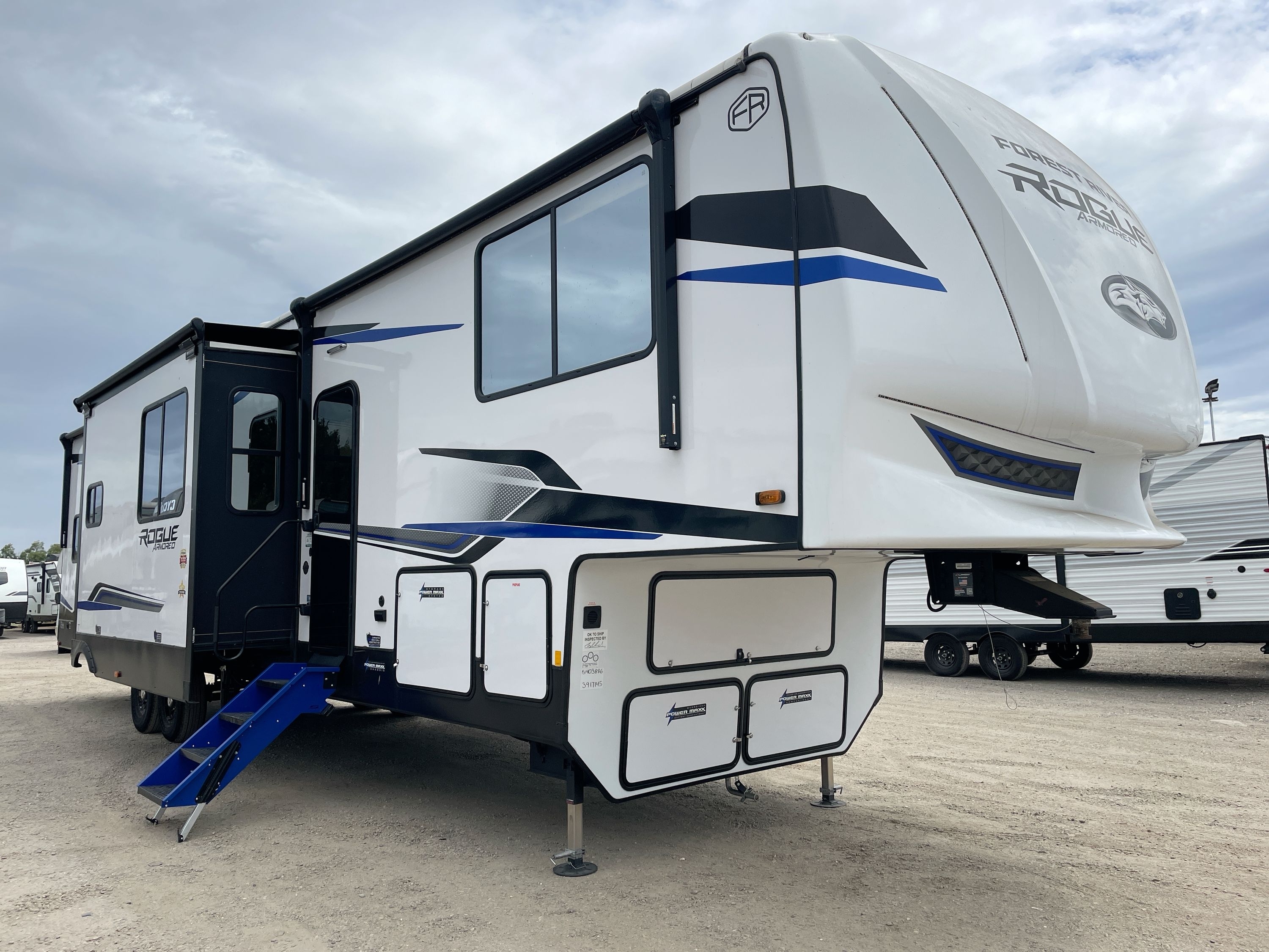 2026 Forest River VENGEANCE 4415 Fifth Wheel Toy Hauler RV