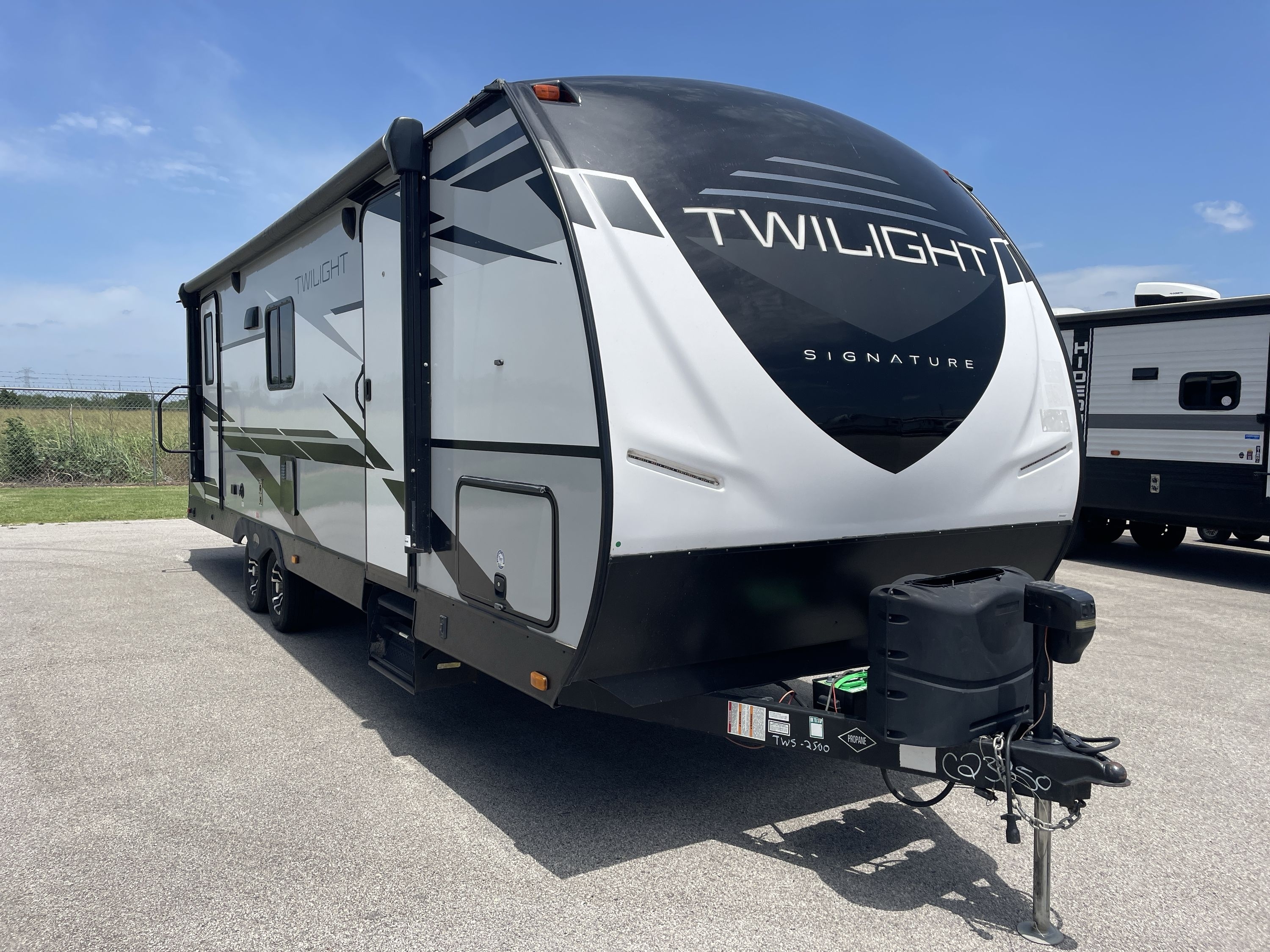 2021 Cruiser Rv TWILIGHT SIGNATURE 2500 TWS2500 in alvarado TX