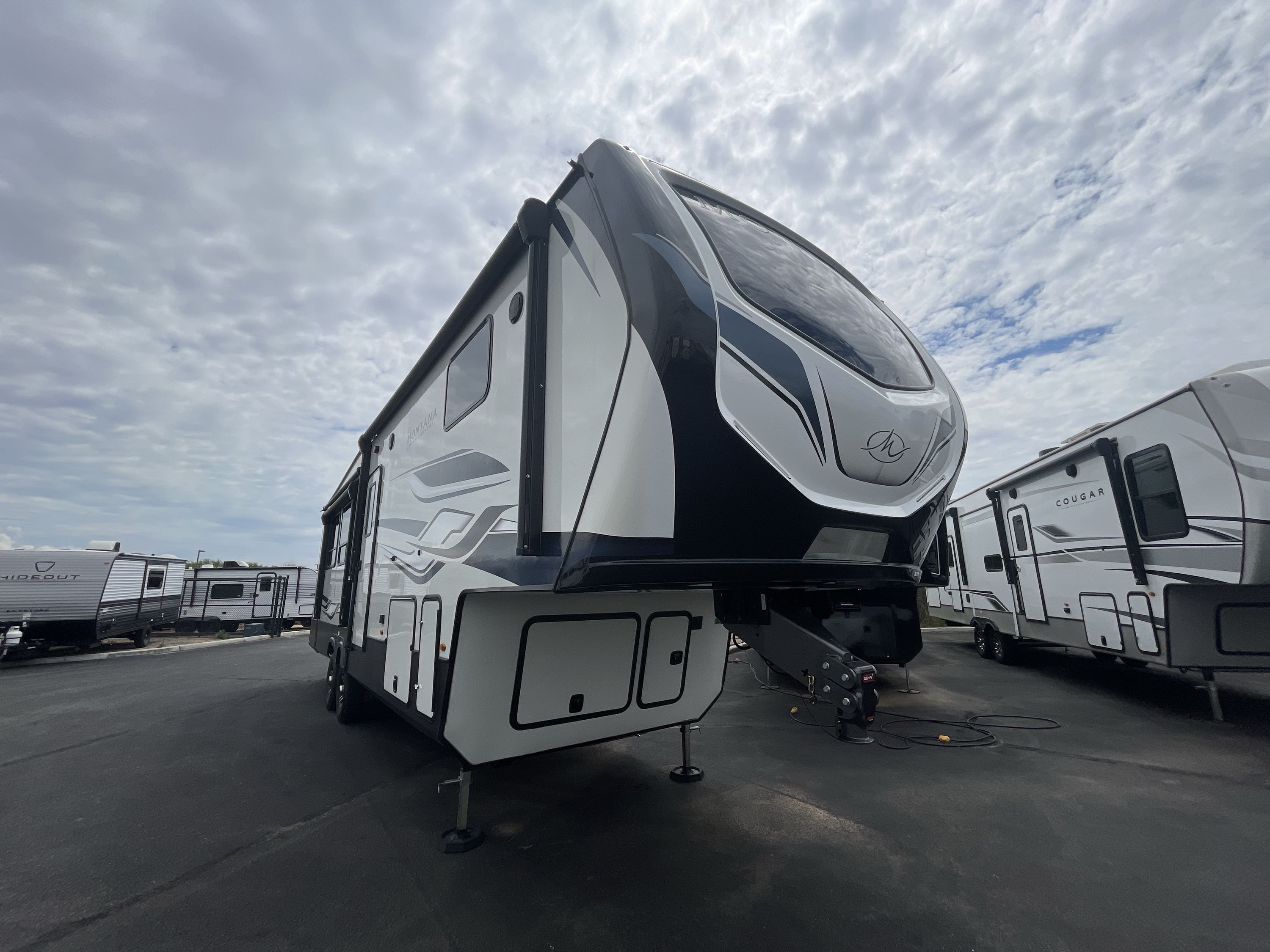 2024 Keystone MONTANA HIGH COUNTRY 295RL in tucson AZ