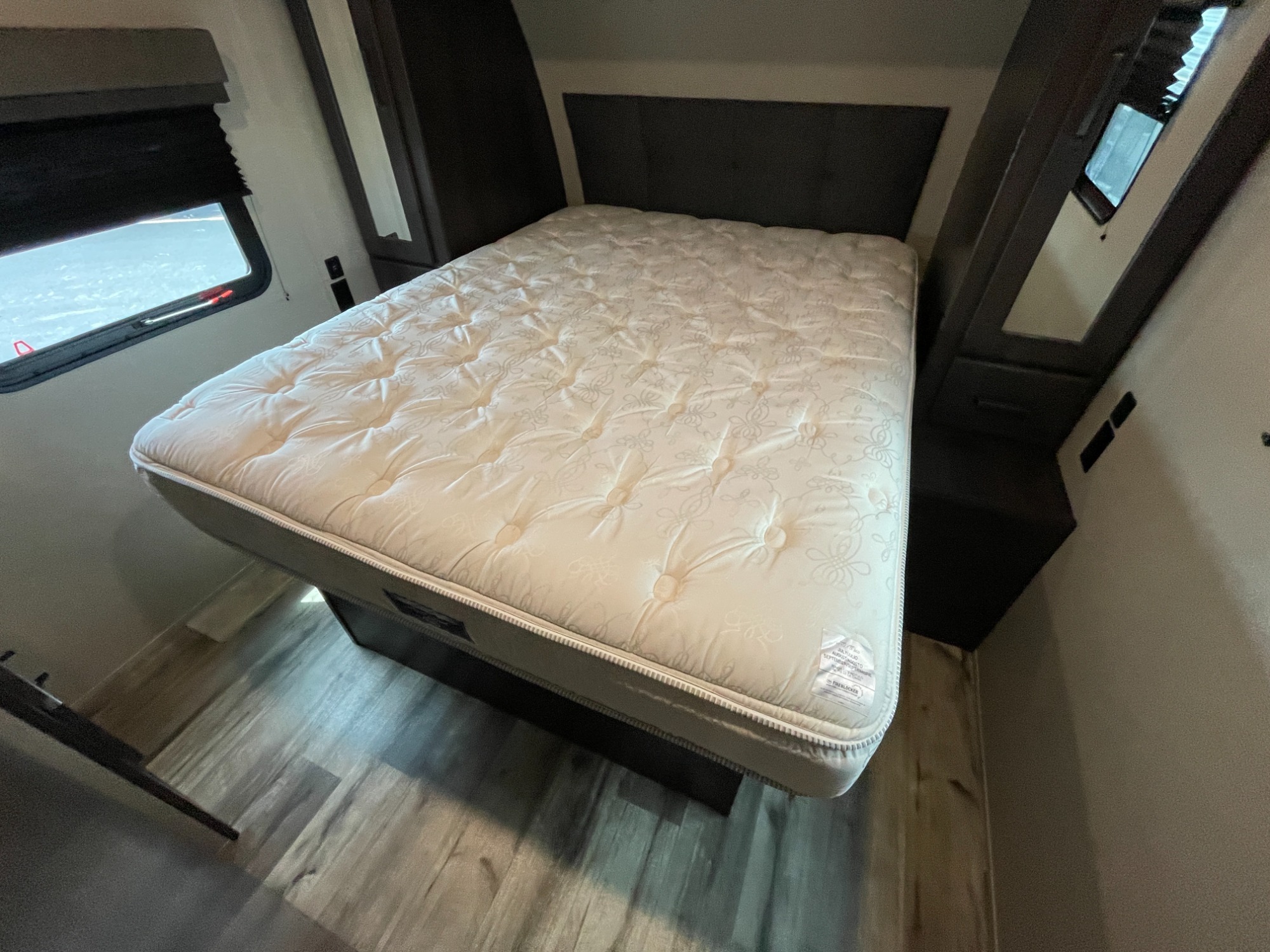 View more photos of this listing