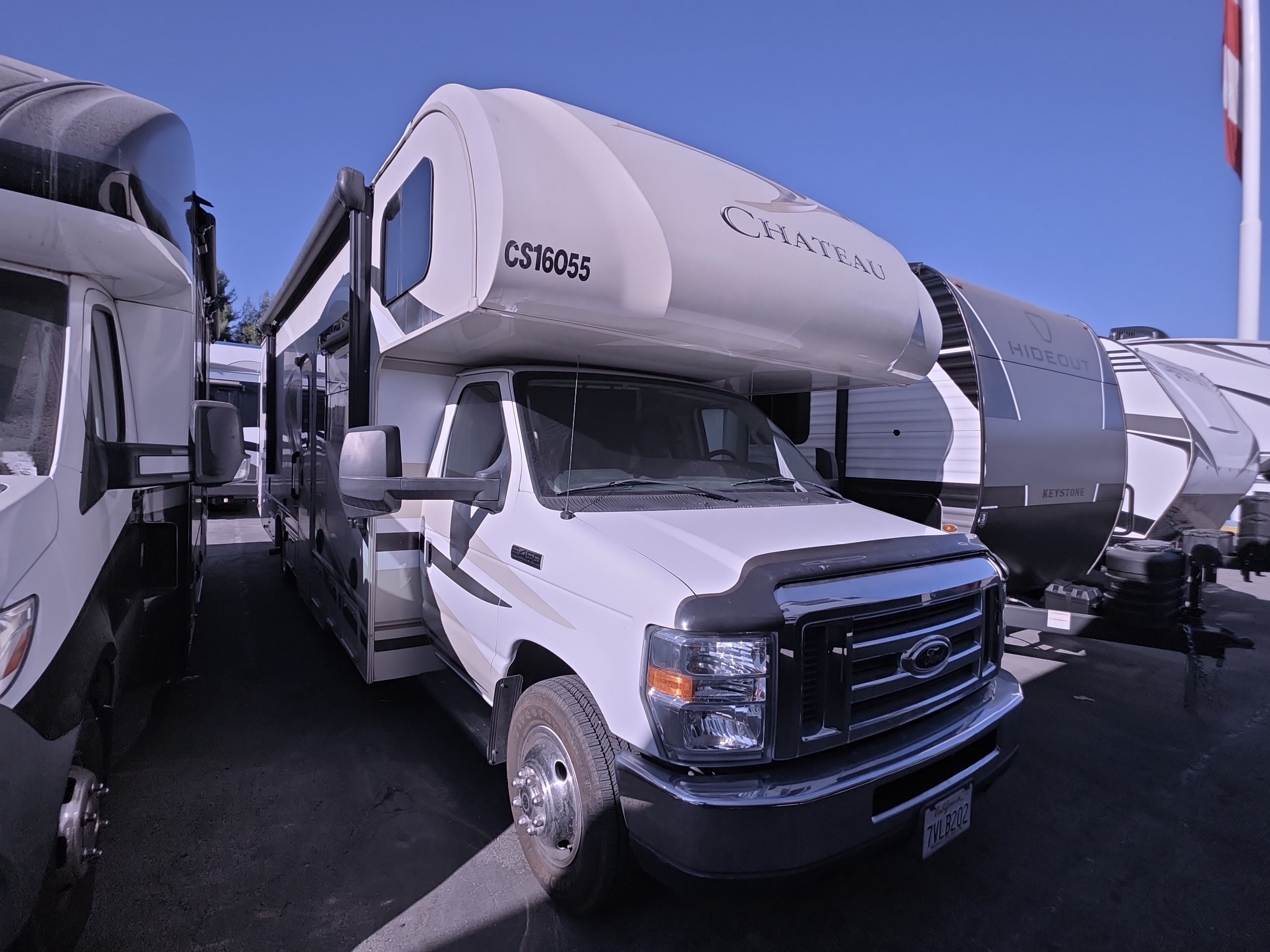 2016 Thor CHATEAU 31W in newhall CA