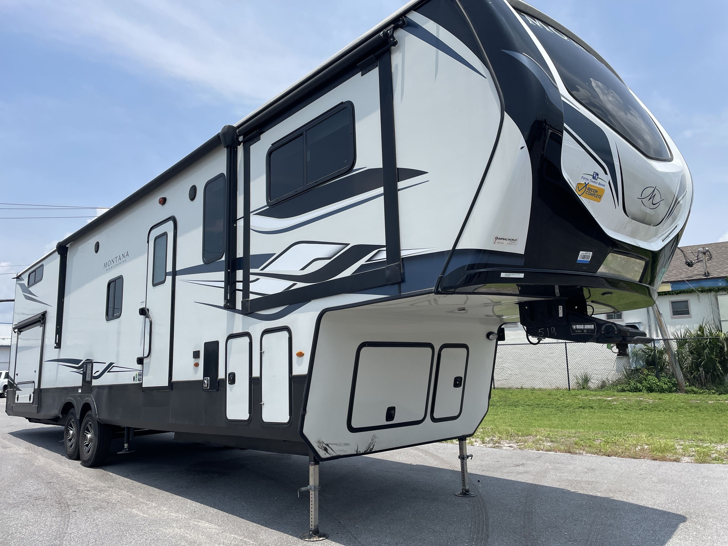 2023 Keystone MONTANA HIGH COUNTRY 377FL in panama city FL