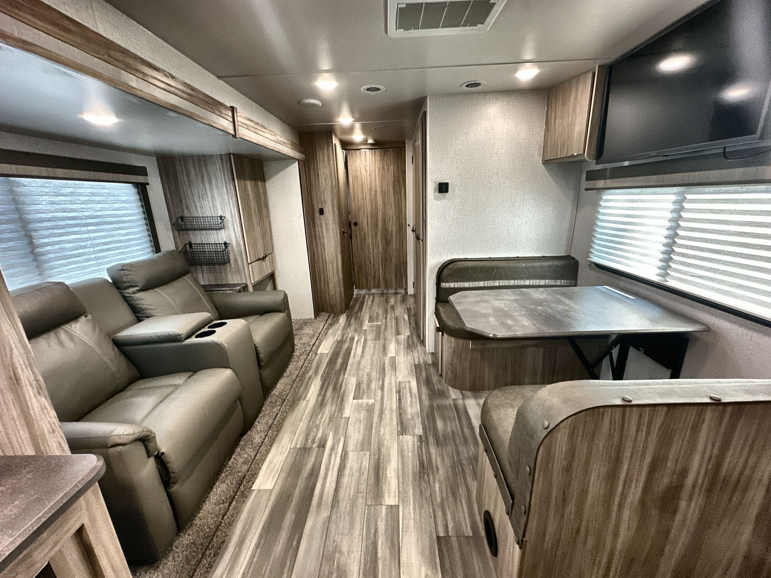 2022 Winnebago MINNIE 2529RG in houghton lake MI