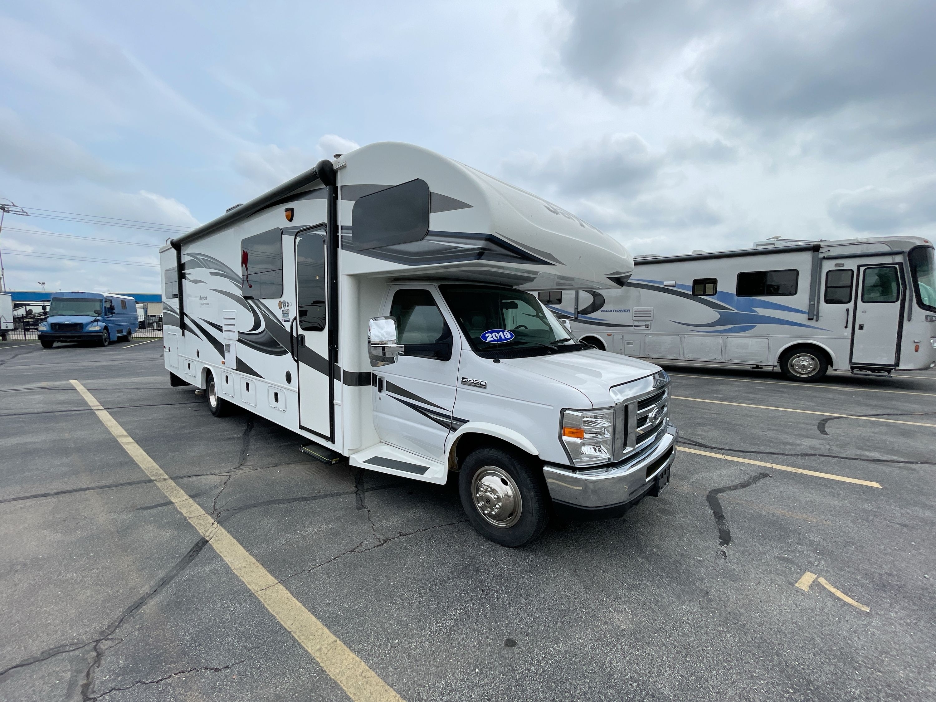 2019 Jayco GREYHAWK 31F in richmond IN