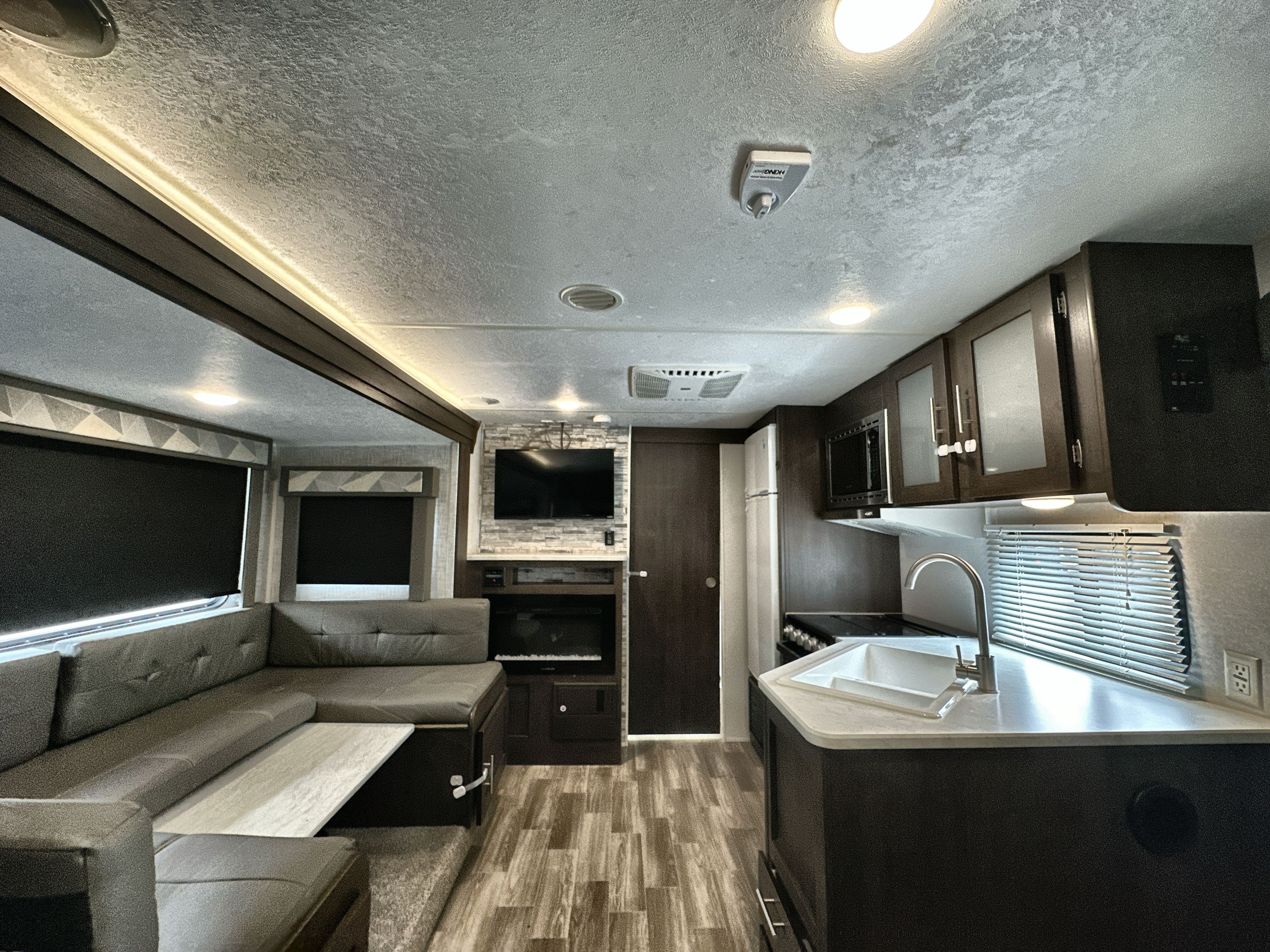 2020 Forest River SALEM CRUISE LITE 24RLXL in houghton lake MI