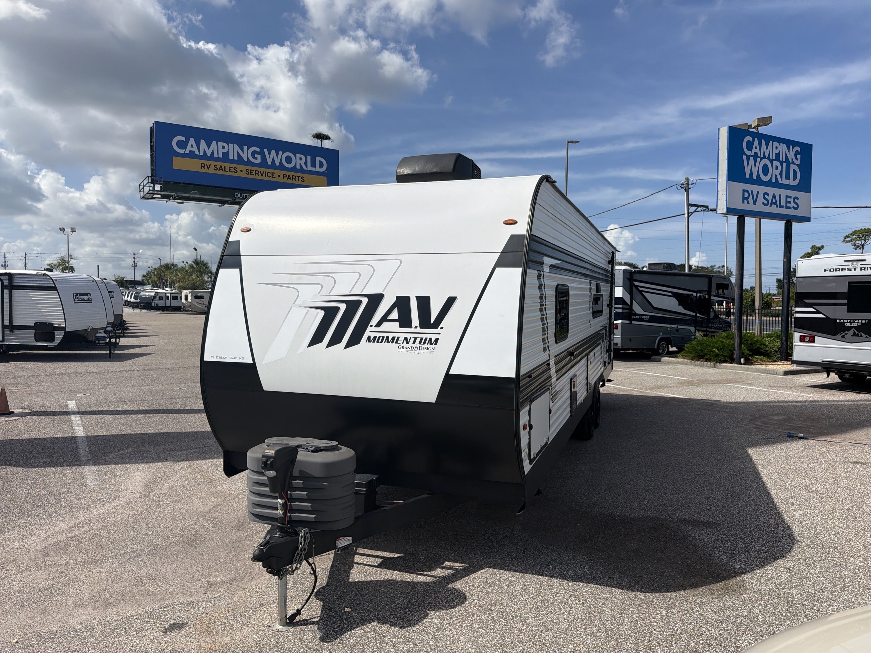 2025 Grand Design MOMENTUM MAV 27MAV in holiday FL