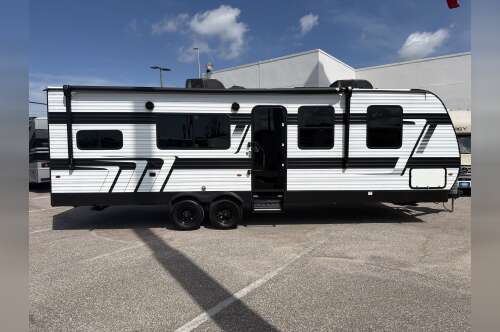 2025 Grand Design MOMENTUM MAV 27MAV in holiday FL
