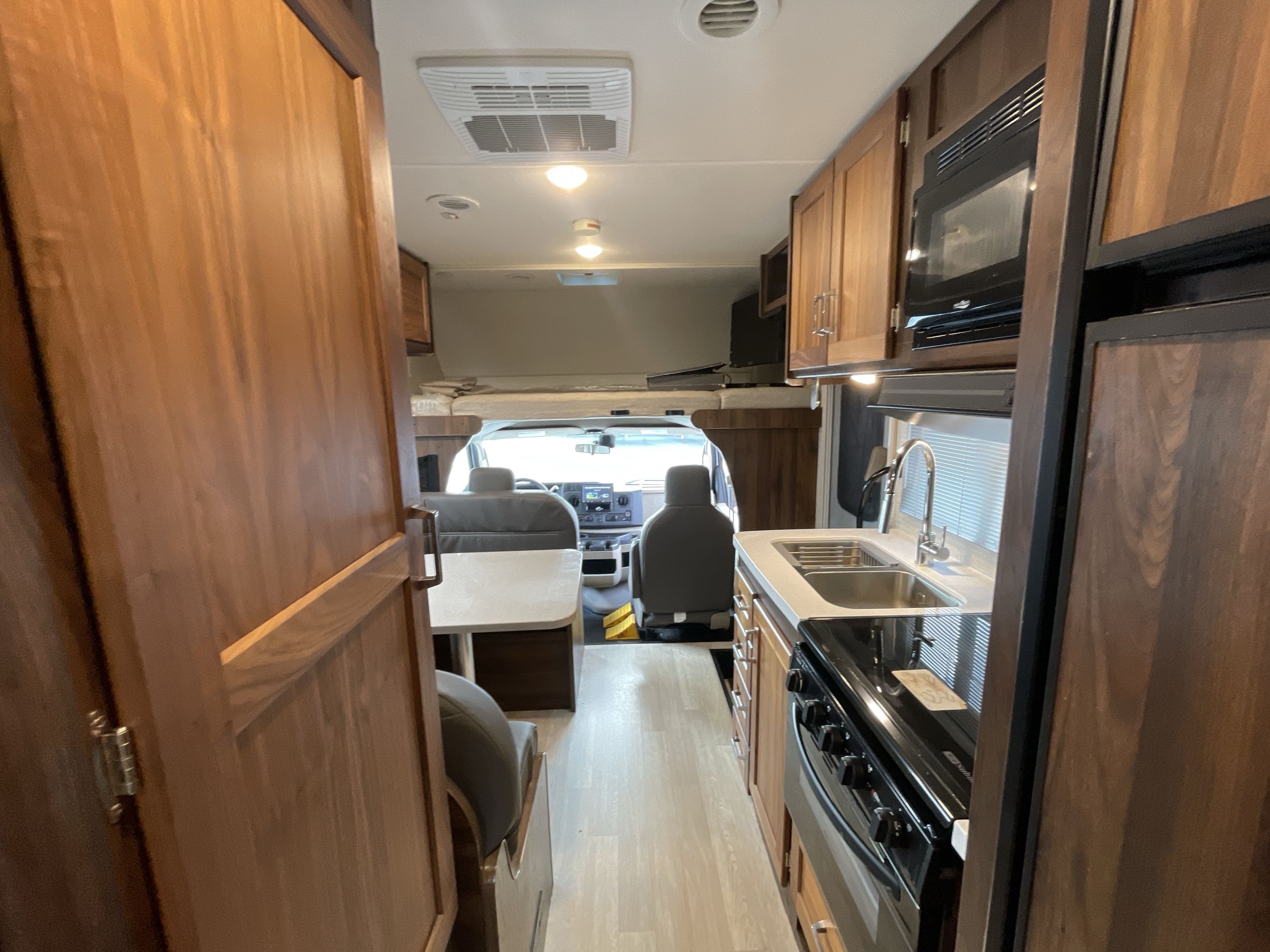 2024 Winnebago MINNIE WINNIE 22M in statesville NC