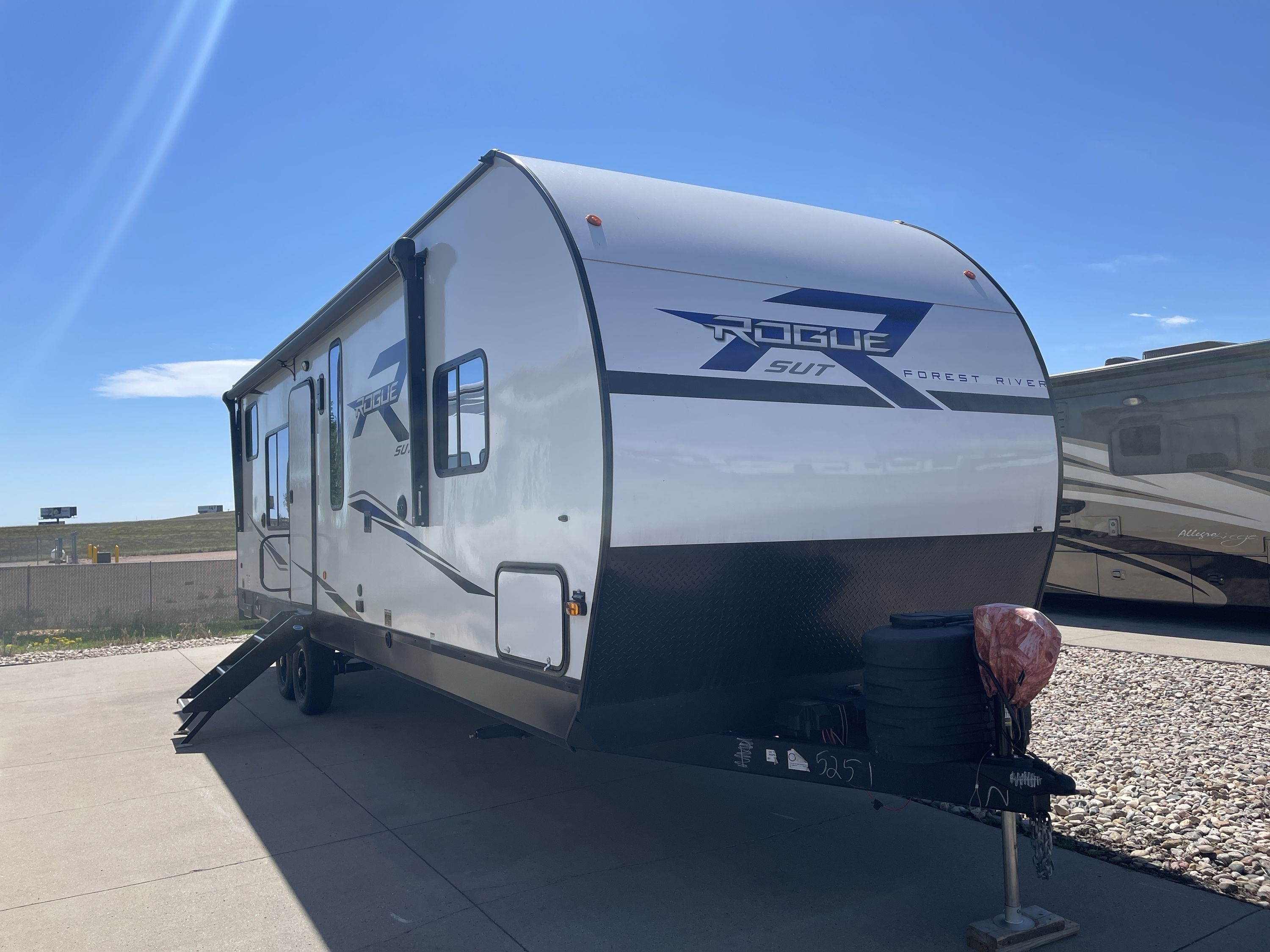 2024 Forest River ROGUE 25SUT Travel Trailer Toy Hauler RV