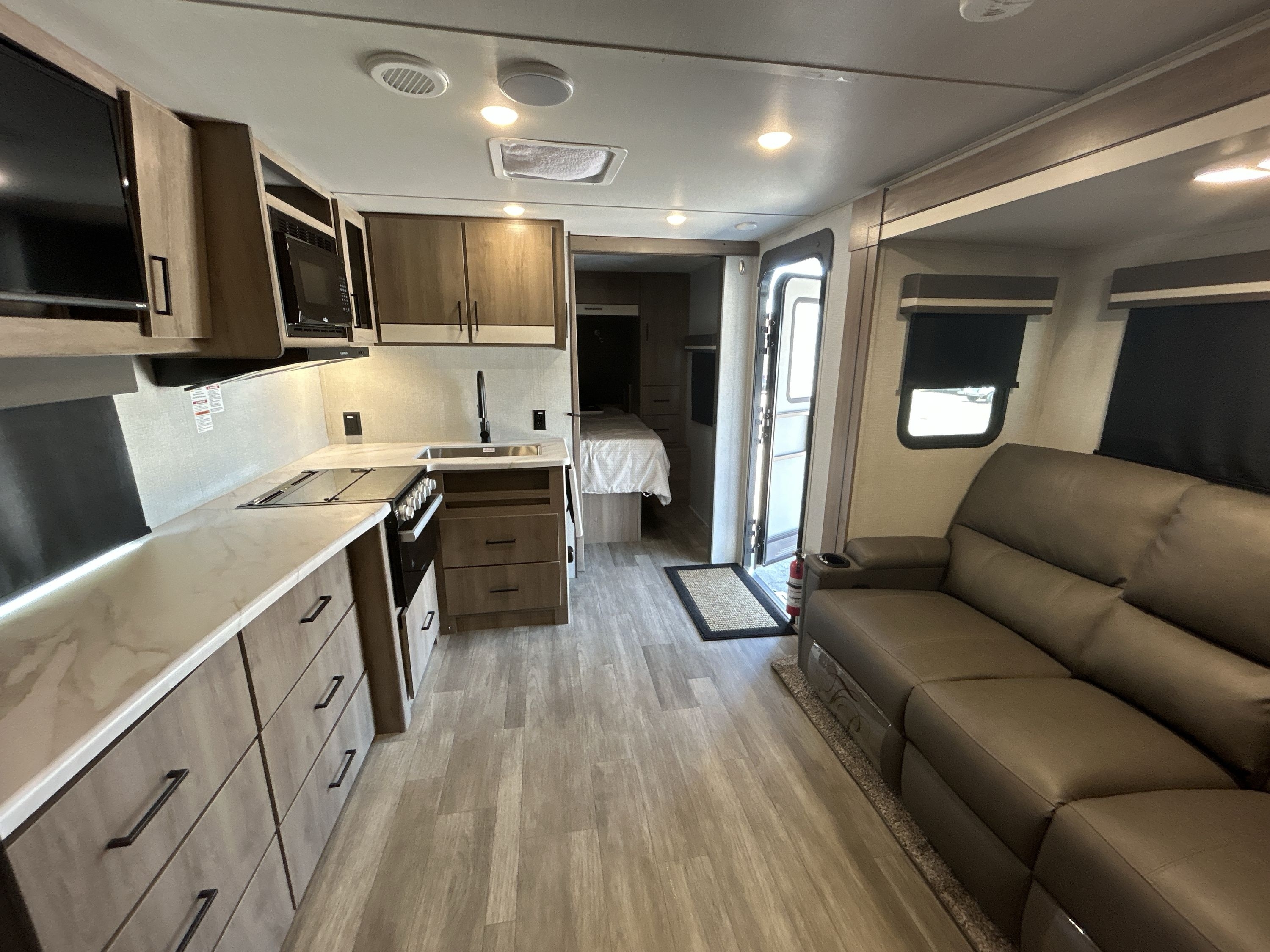 2023 Grand Design IMAGINE 22RBE in el mirage AZ