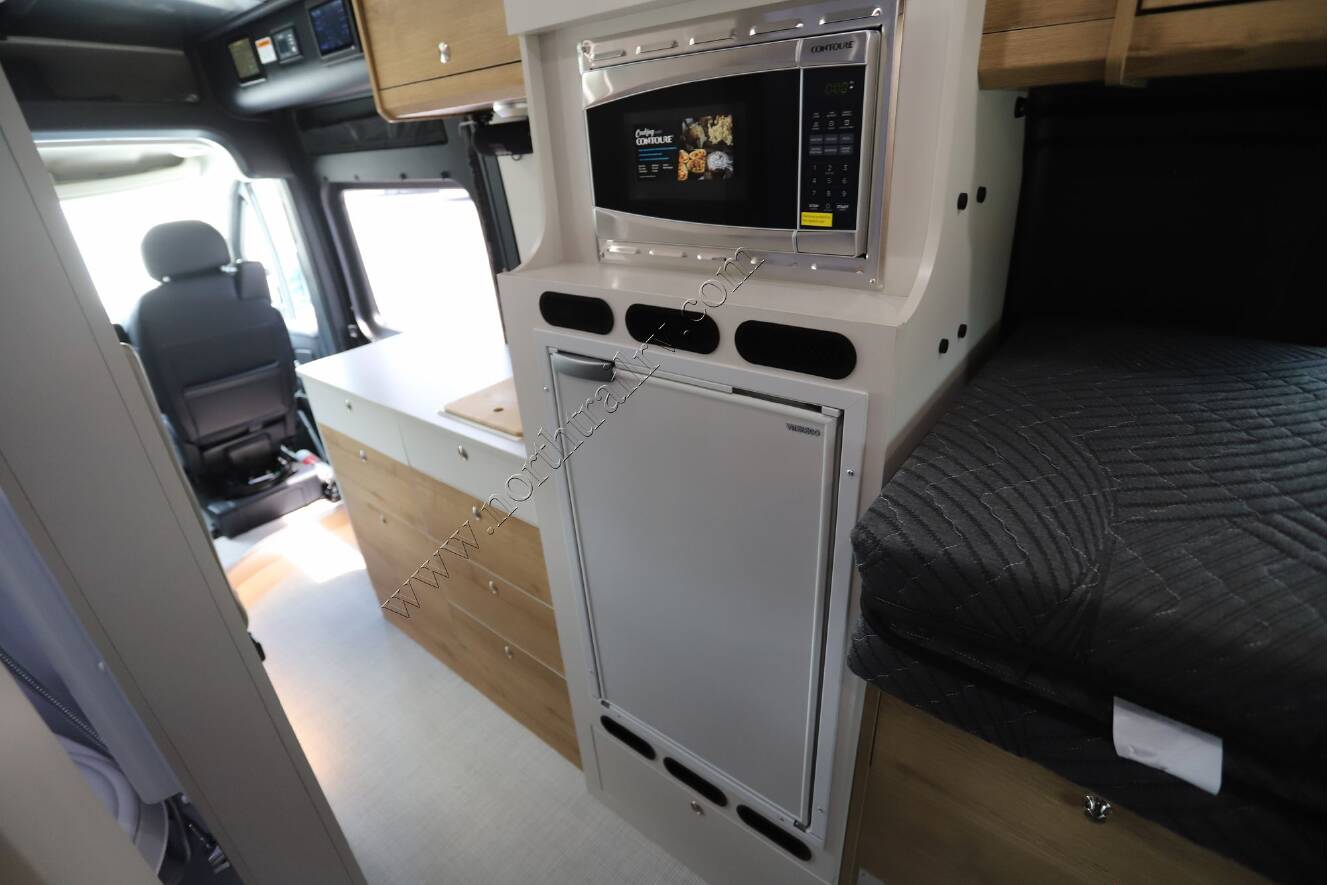 A photo of this 2026 Airstream Rangeline RANGELINE