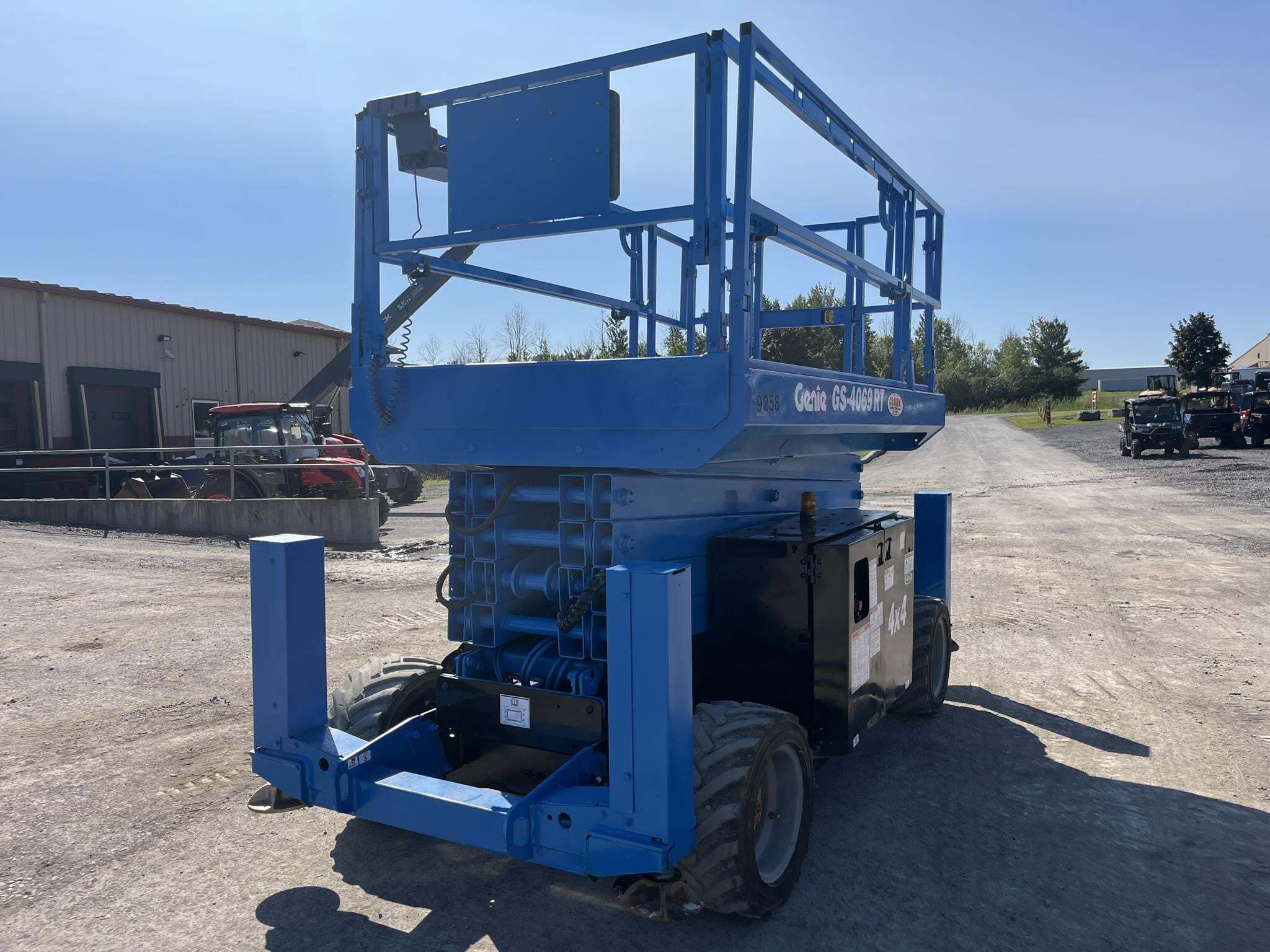 2015 GENIE GS4069RT in Canastota, NY