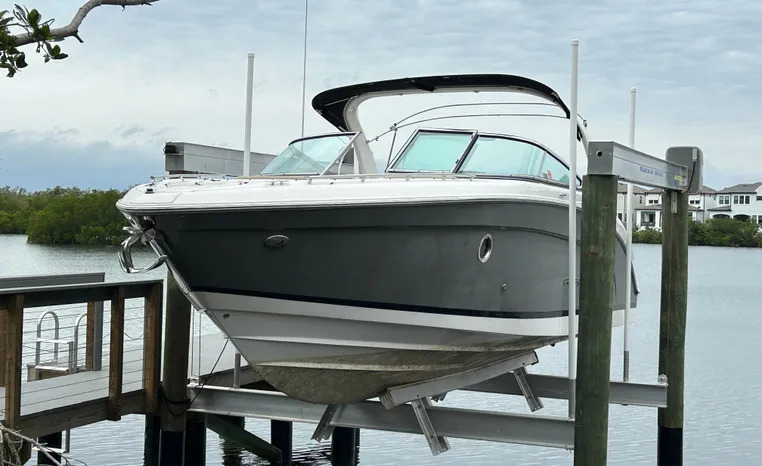 2013 Regal 3200 Bowrider in stuart FL