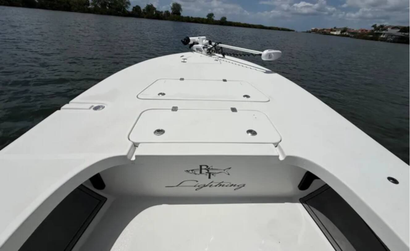 A photo of this 2017 Beavertail Skiffs Lightning 20'