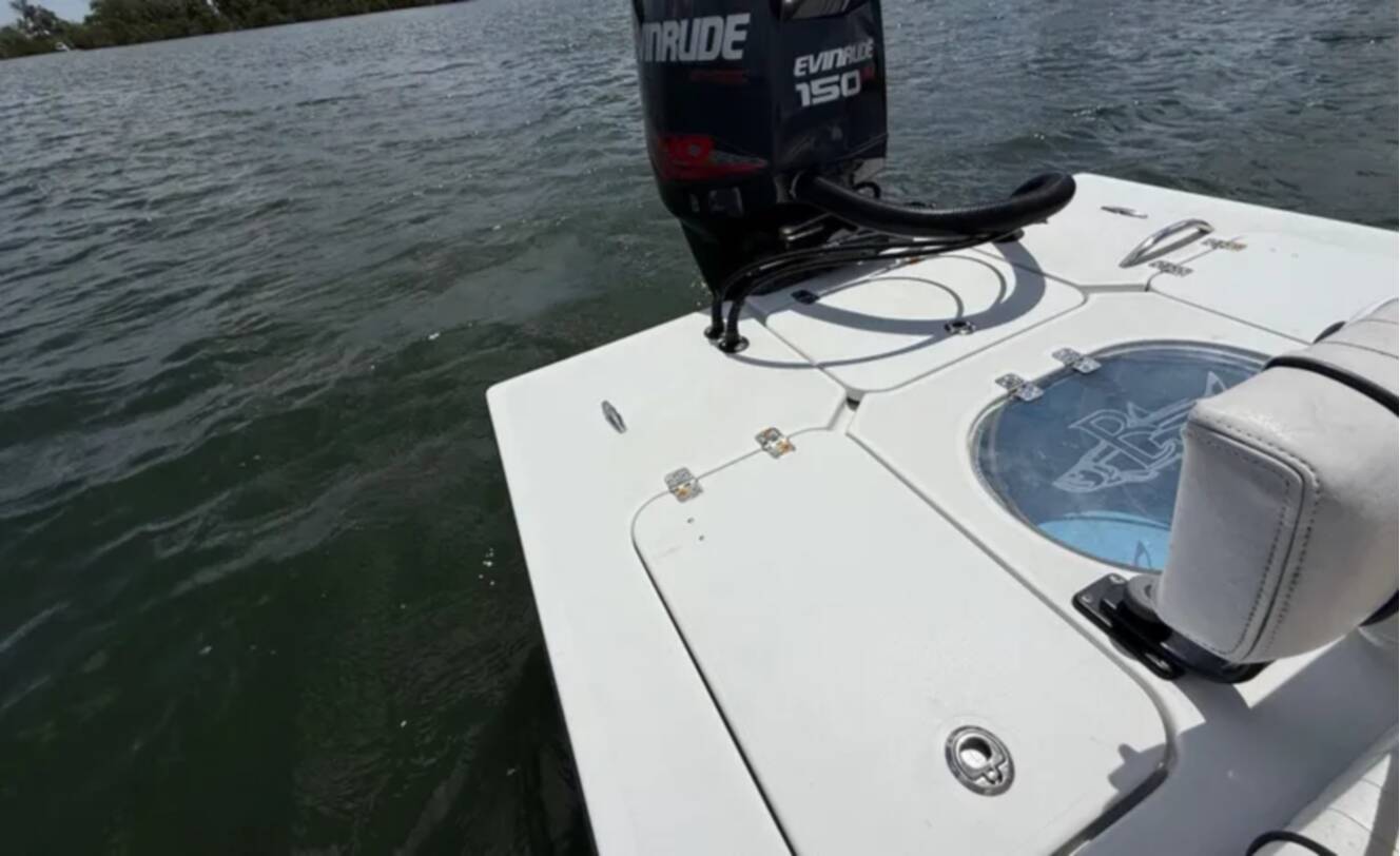 A photo of this 2017 Beavertail Skiffs Lightning 20'