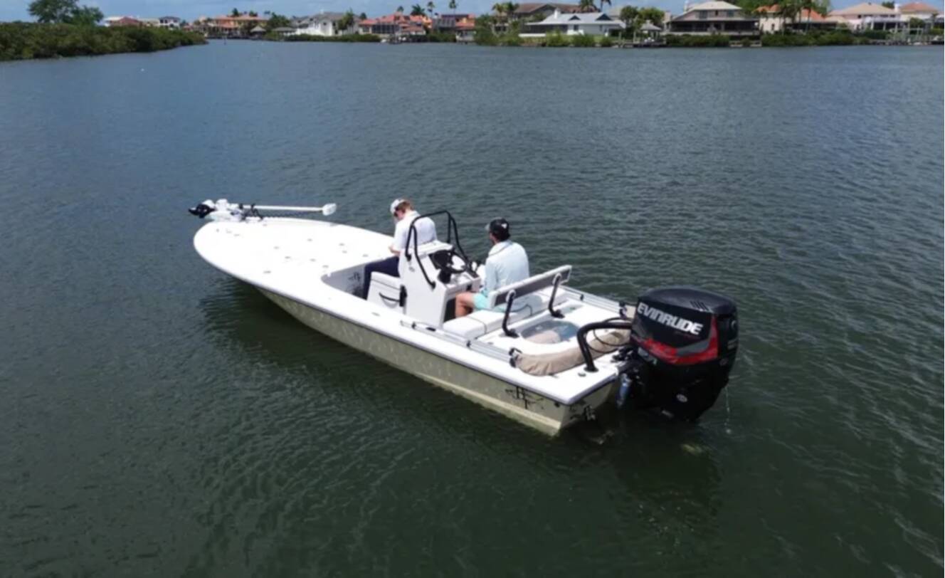 A photo of this 2017 Beavertail Skiffs Lightning 20'