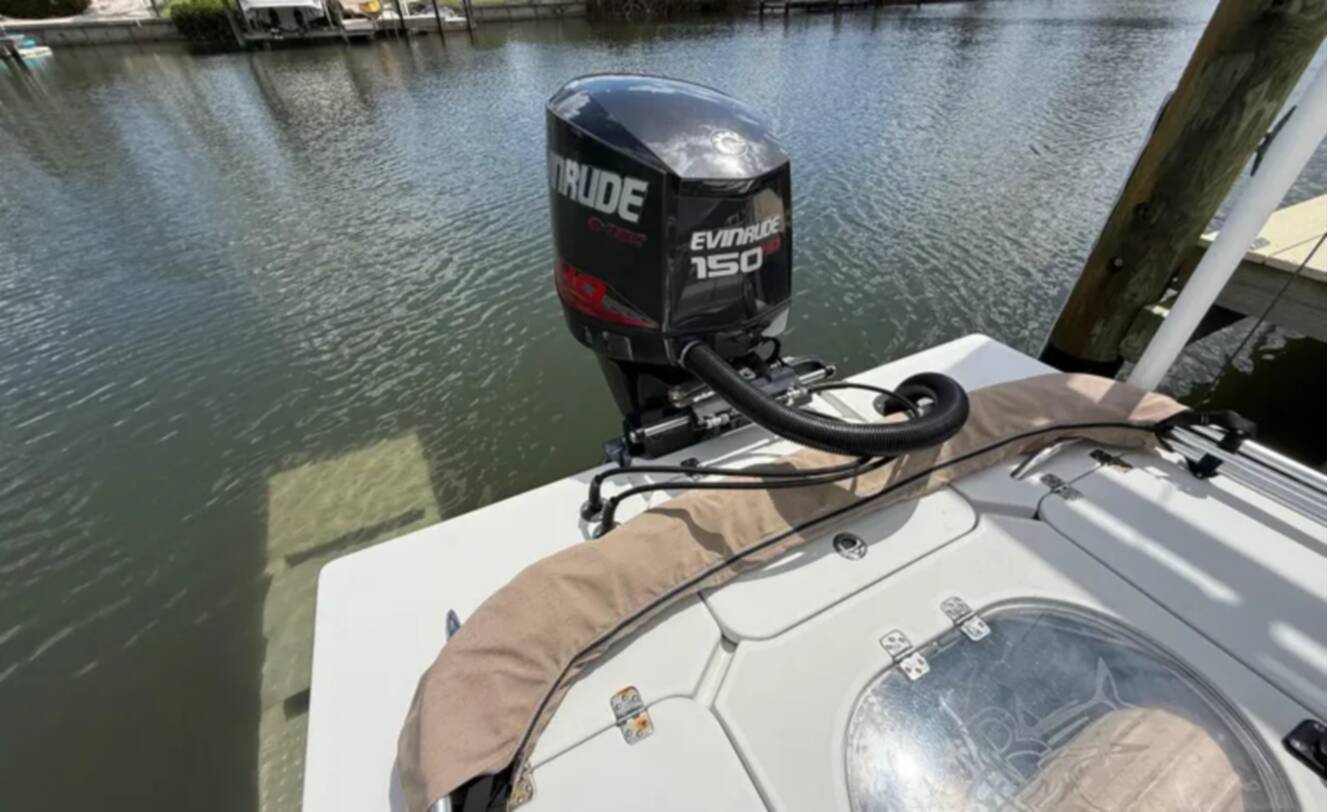 A photo of this 2017 Beavertail Skiffs Lightning 20'