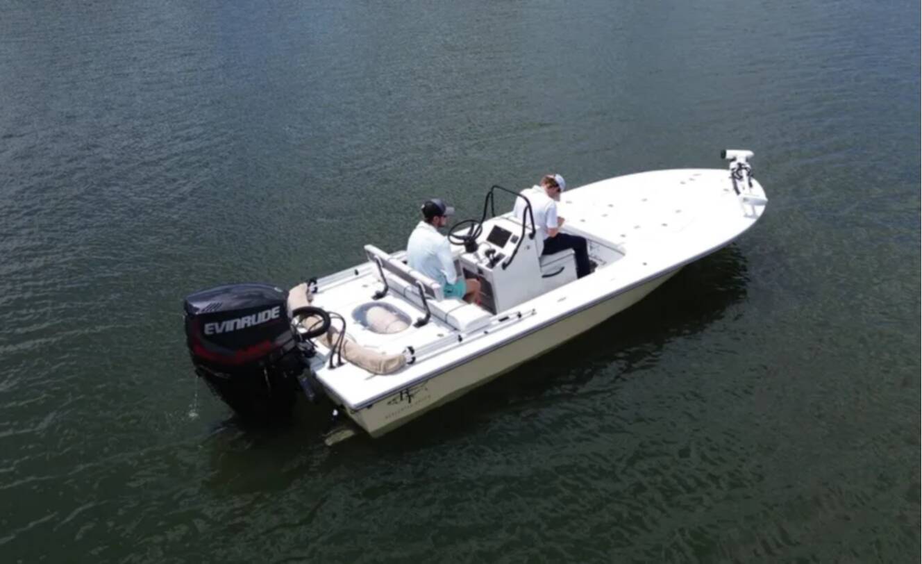 A photo of this 2017 Beavertail Skiffs Lightning 20'