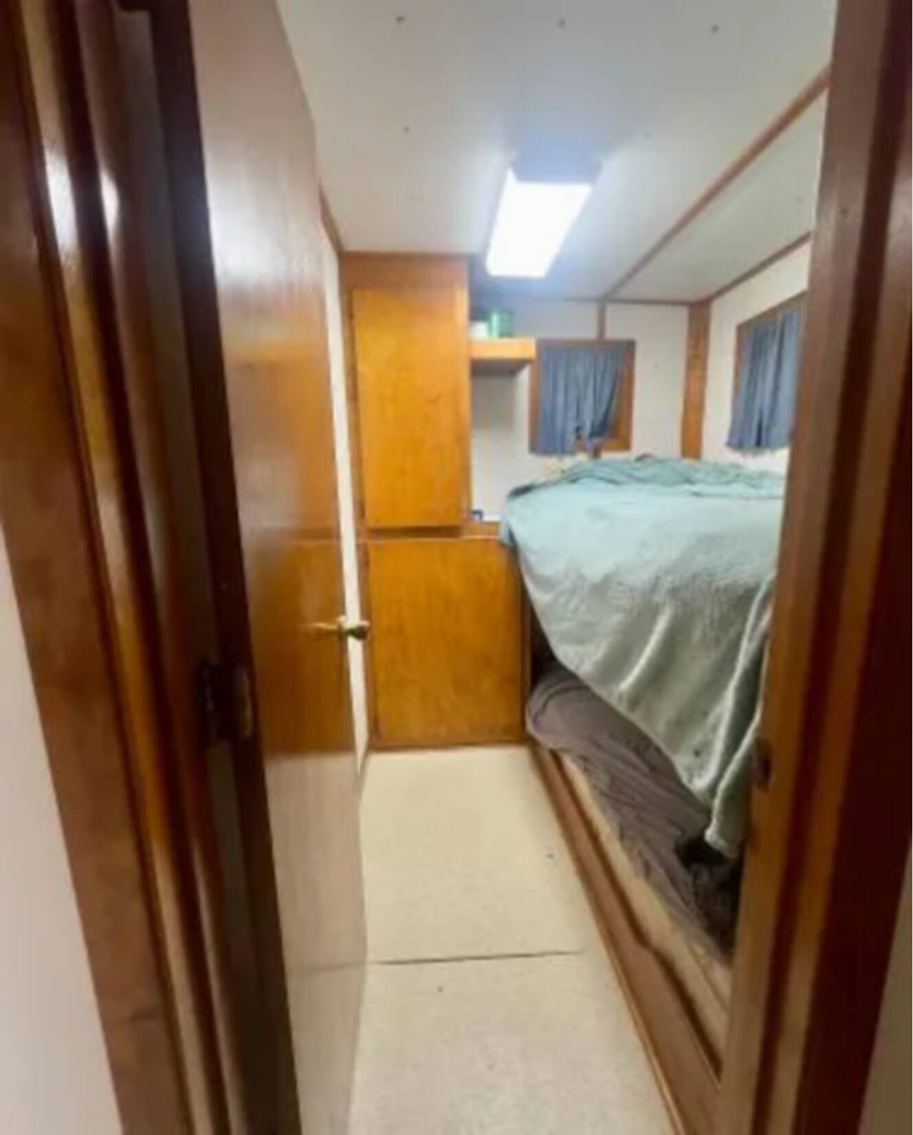 A photo of this 2001 Blanchard 69 Shrimper/Freezer