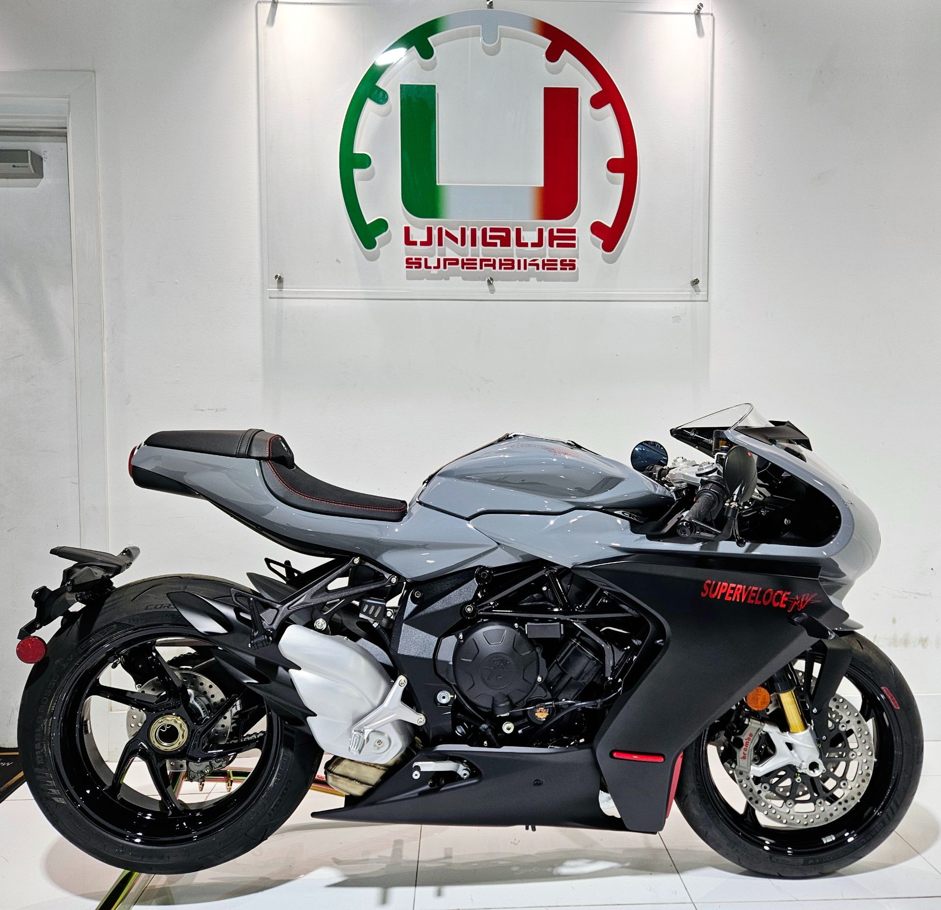 2023 Mv Agusta Superveloce 800 Sportbike motorcycle