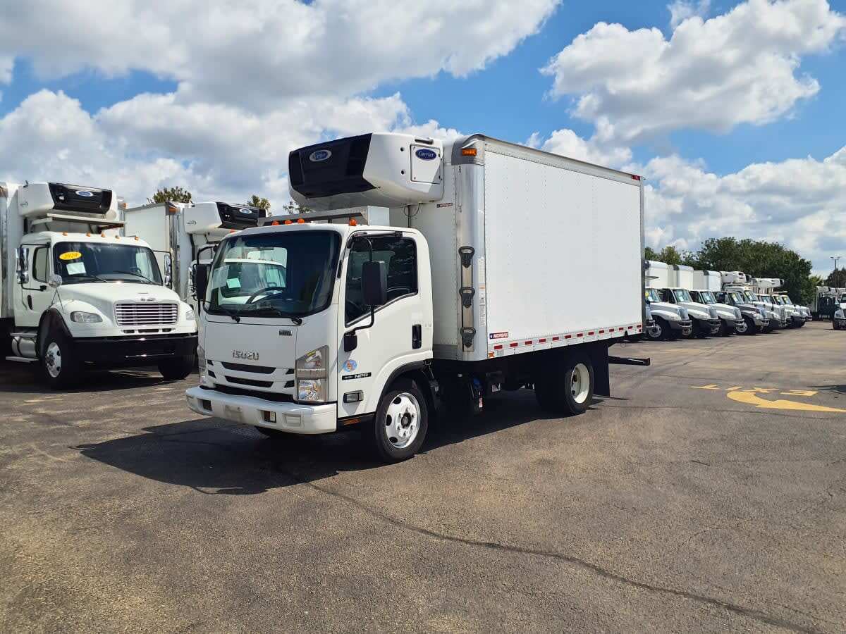 2019 ISUZU NRR in Wayland, MI