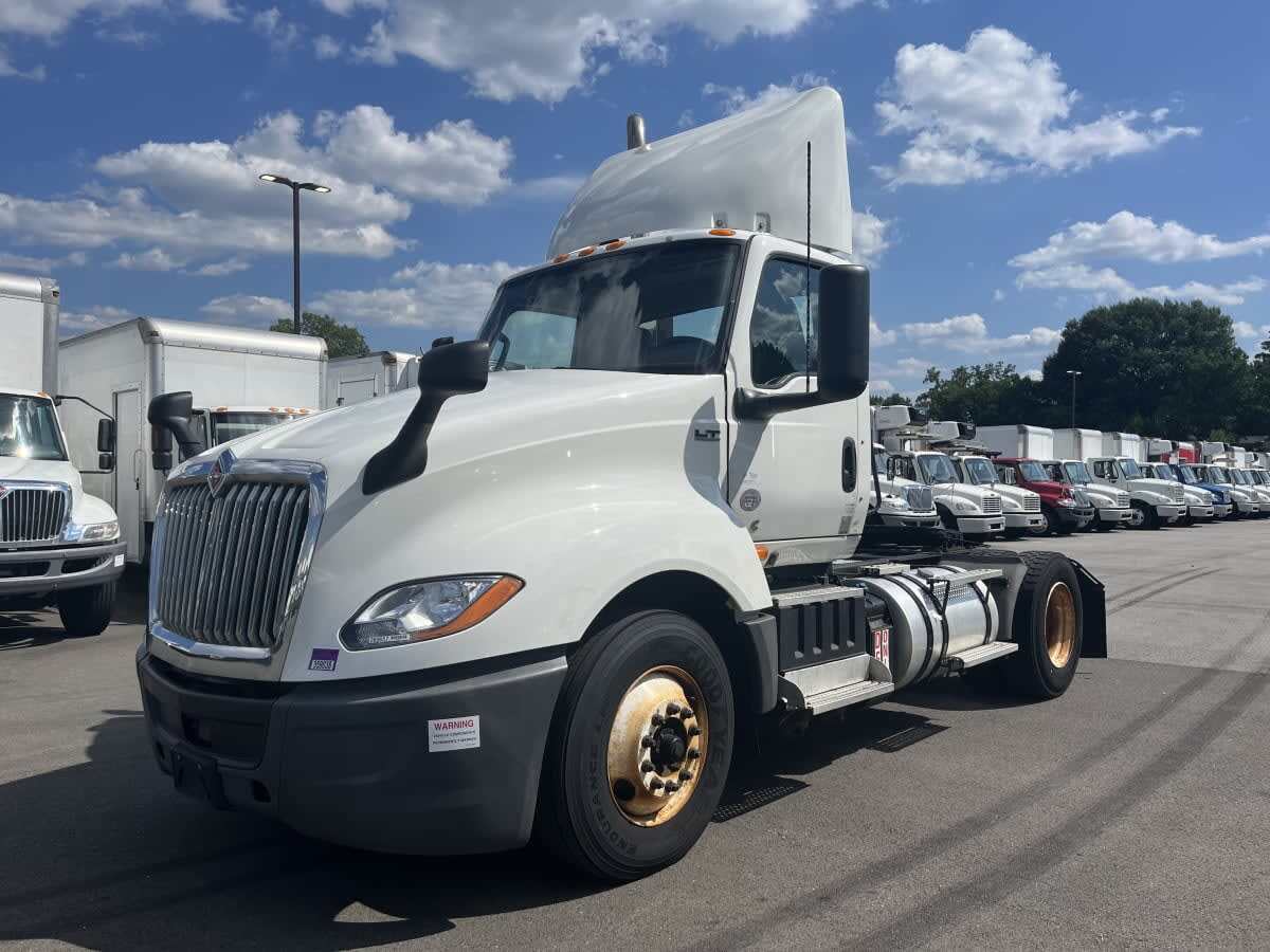 2021 INTERNATIONAL LT625 DAYCAB S/A in Laurel, MD