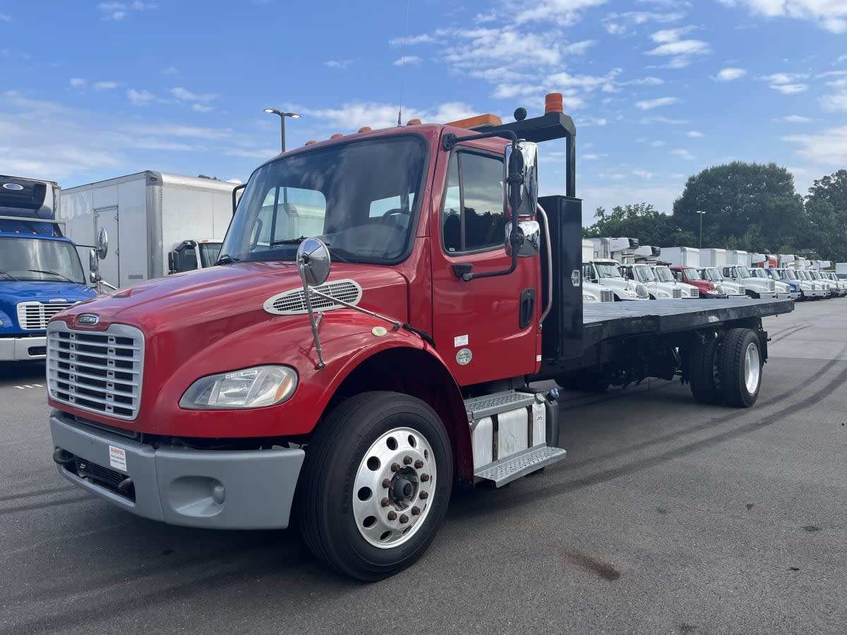 2018 FREIGHTLINER BUSINESS CLASS M2 106 in Laurel, MD