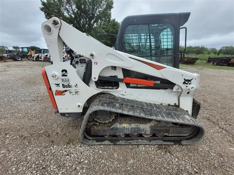 2022 BOBCAT T770 in Davenport, IA