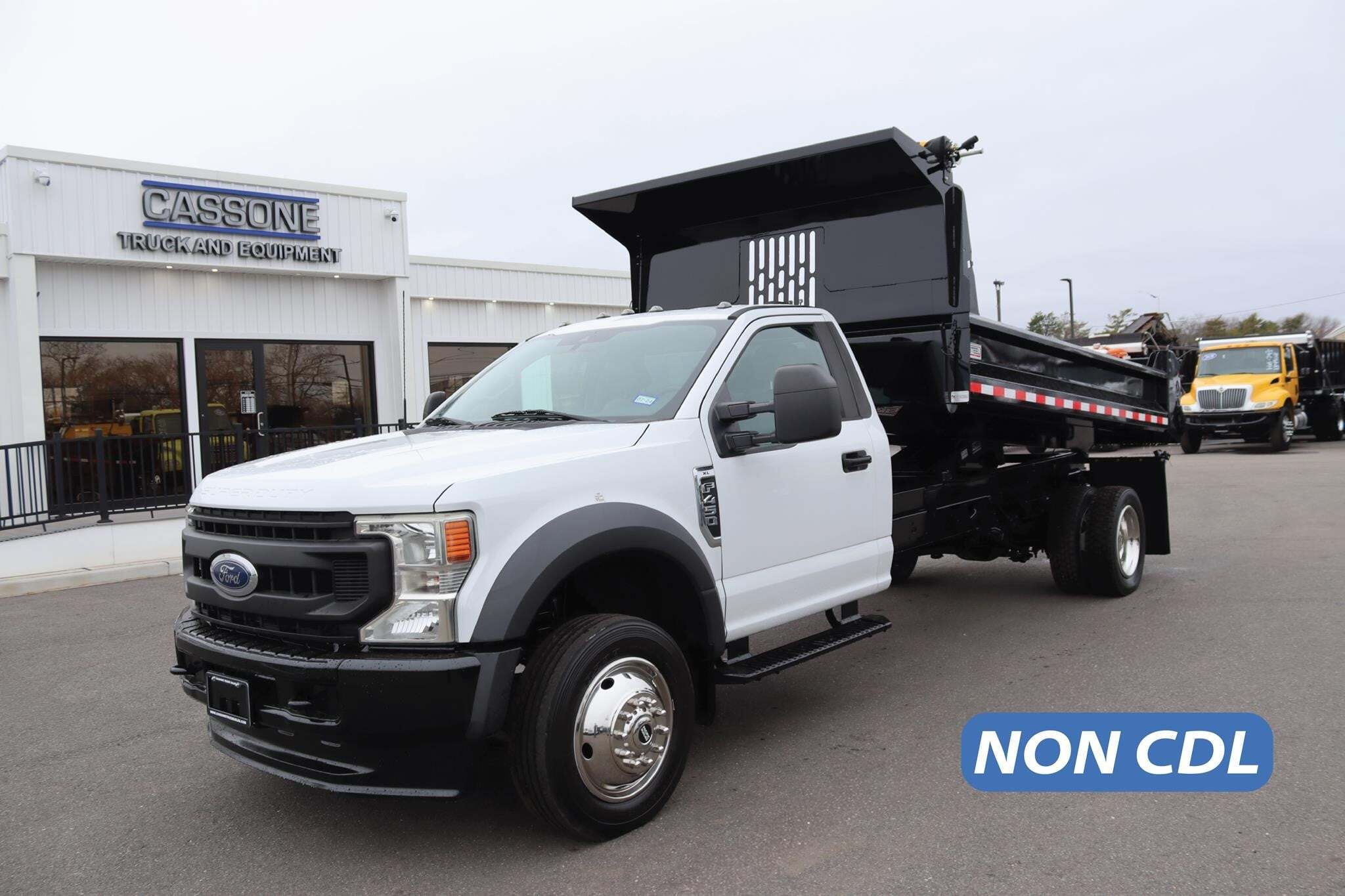 2020 FORD F450 XL in Ronkonkoma, NY