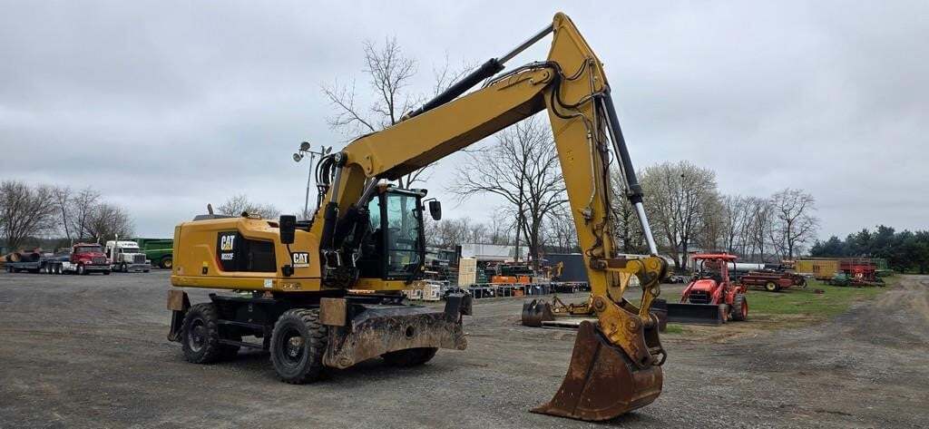 2018 CATERPILLAR M322F in Chambersburg, PA