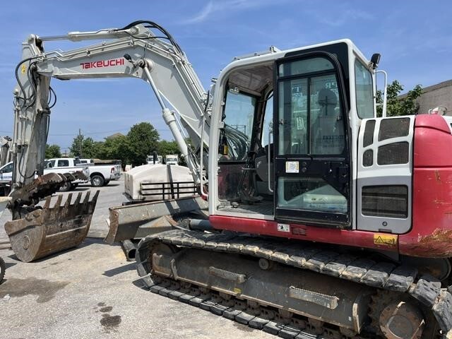 2019 TAKEUCHI TB2150 in Chantilly, VA