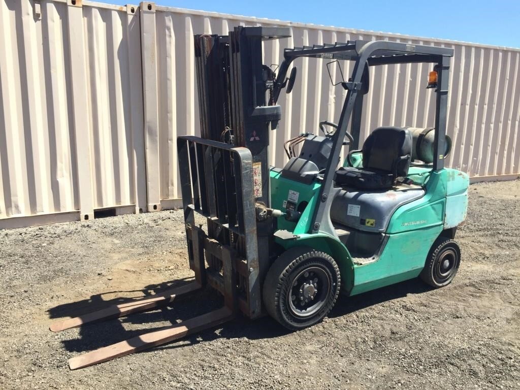 MITSUBISHI FG25N in Lake Elsinore, CA