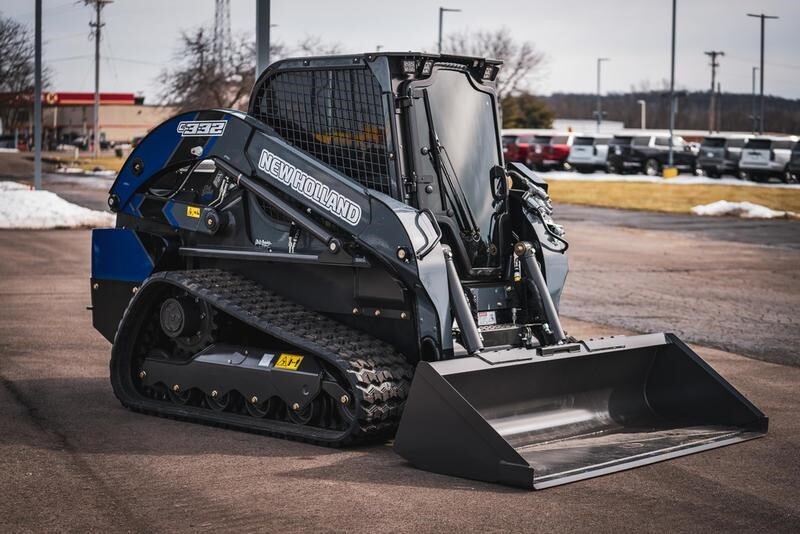 2026 NEW HOLLAND C332 in Dayton, OH