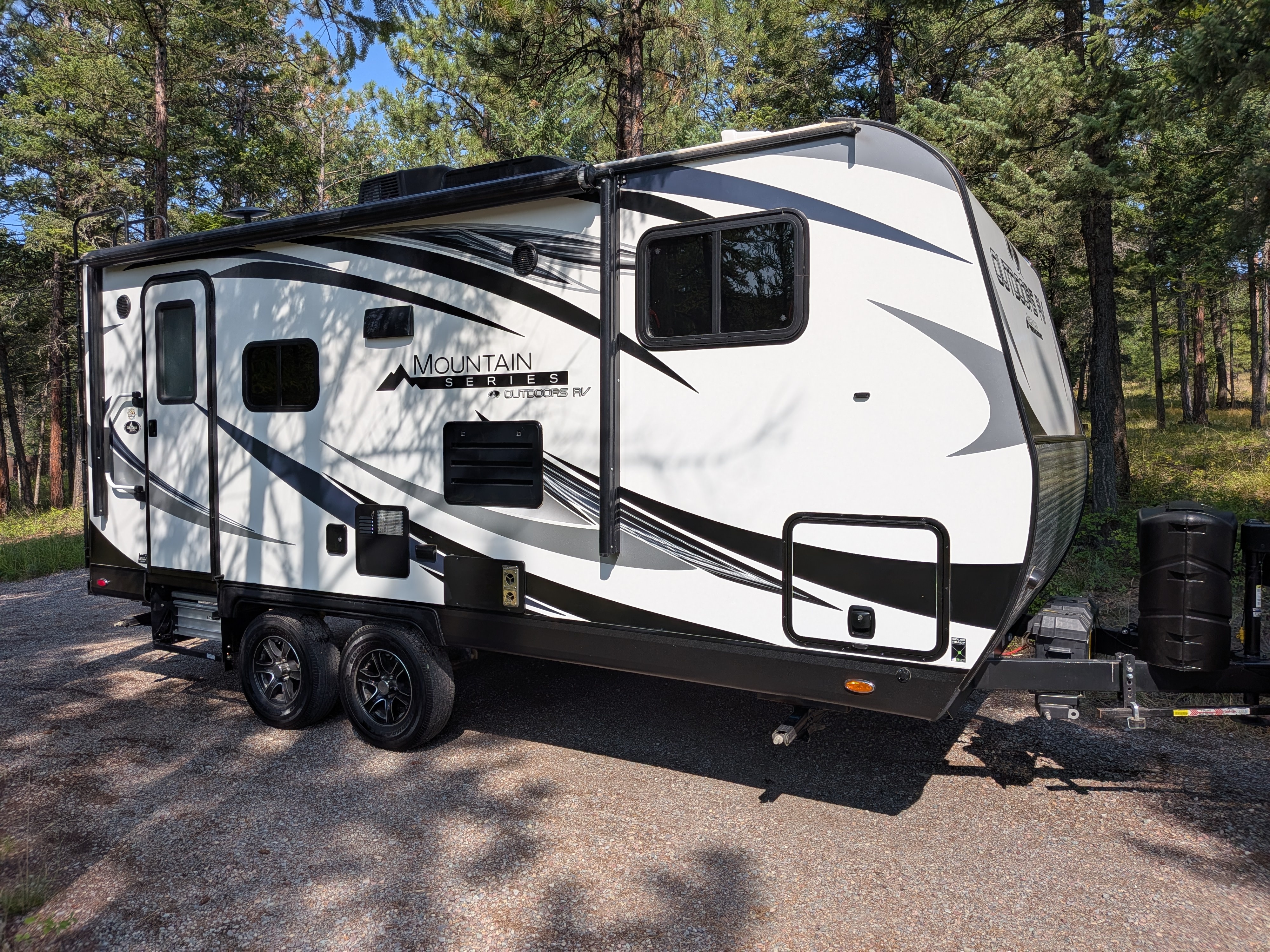 2019 Outdoors Rv CREEKSIDE 18RBS RV